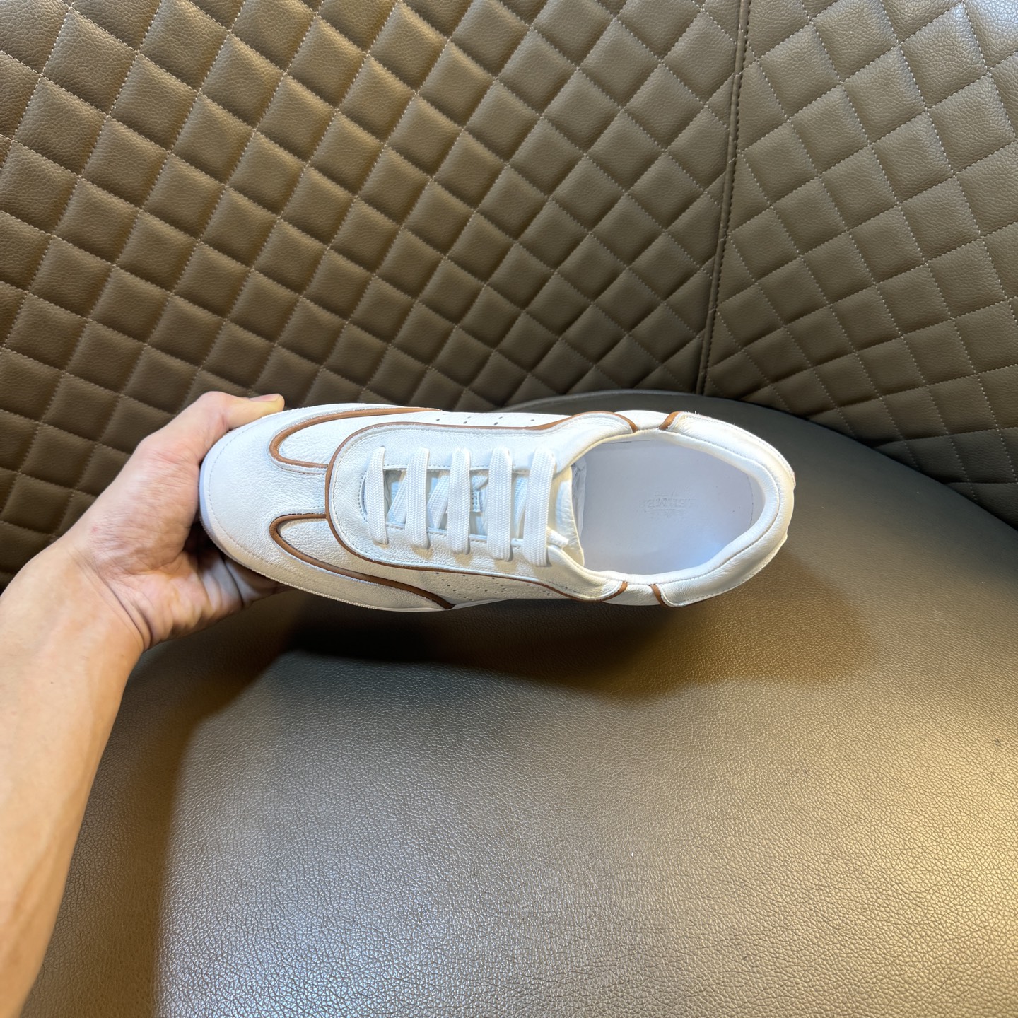 Hermes Style Leather Men's Shoes style reference detail image 8 from source 781602