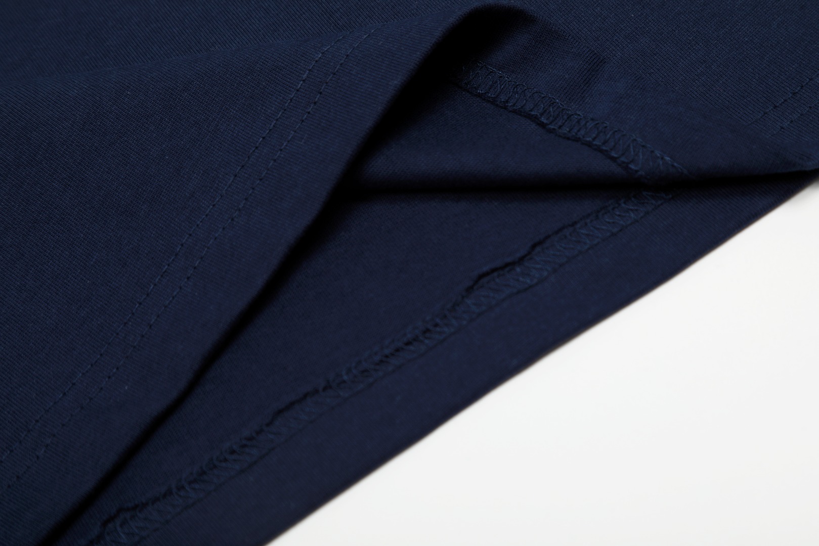 “High-Quality Women’s Suits with Handmade Details and Variety of Colors” - 图片 9