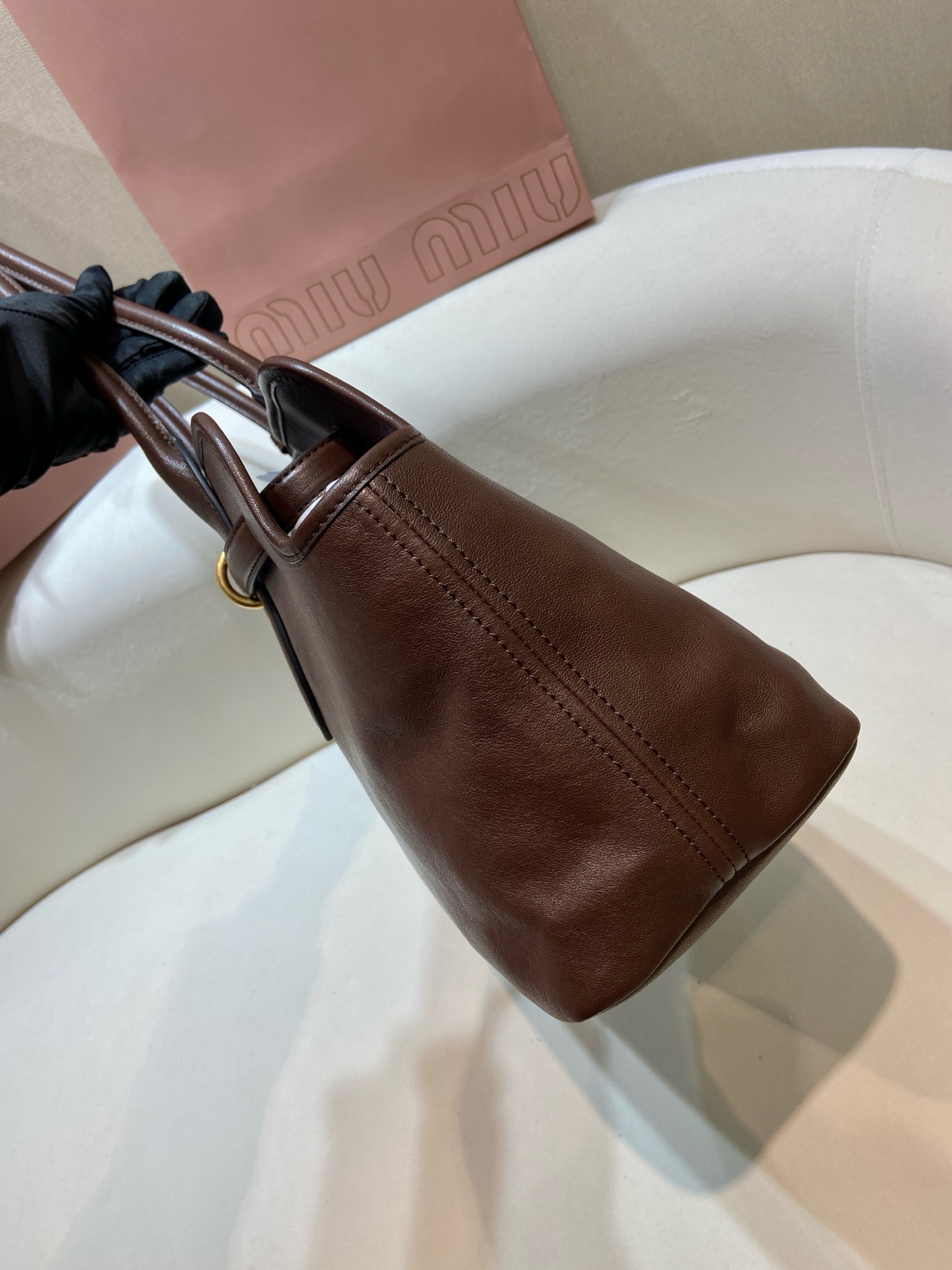 Aventure Large Tote Bag, Linen Blend, Golden Hardware, Detachable Leather Charm 6 i1743665250717 2459 0 4