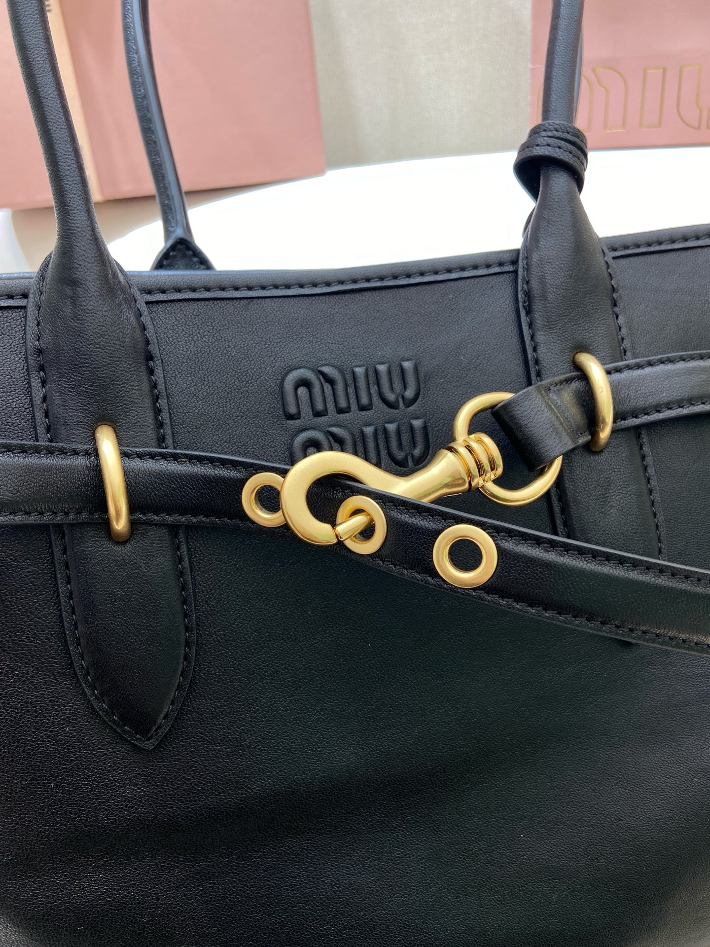 Aventure Linen Blend Tote Bag with Leather Shoulder Strap | Spacious & Stylish 8 i1744013400601 9229 0 6