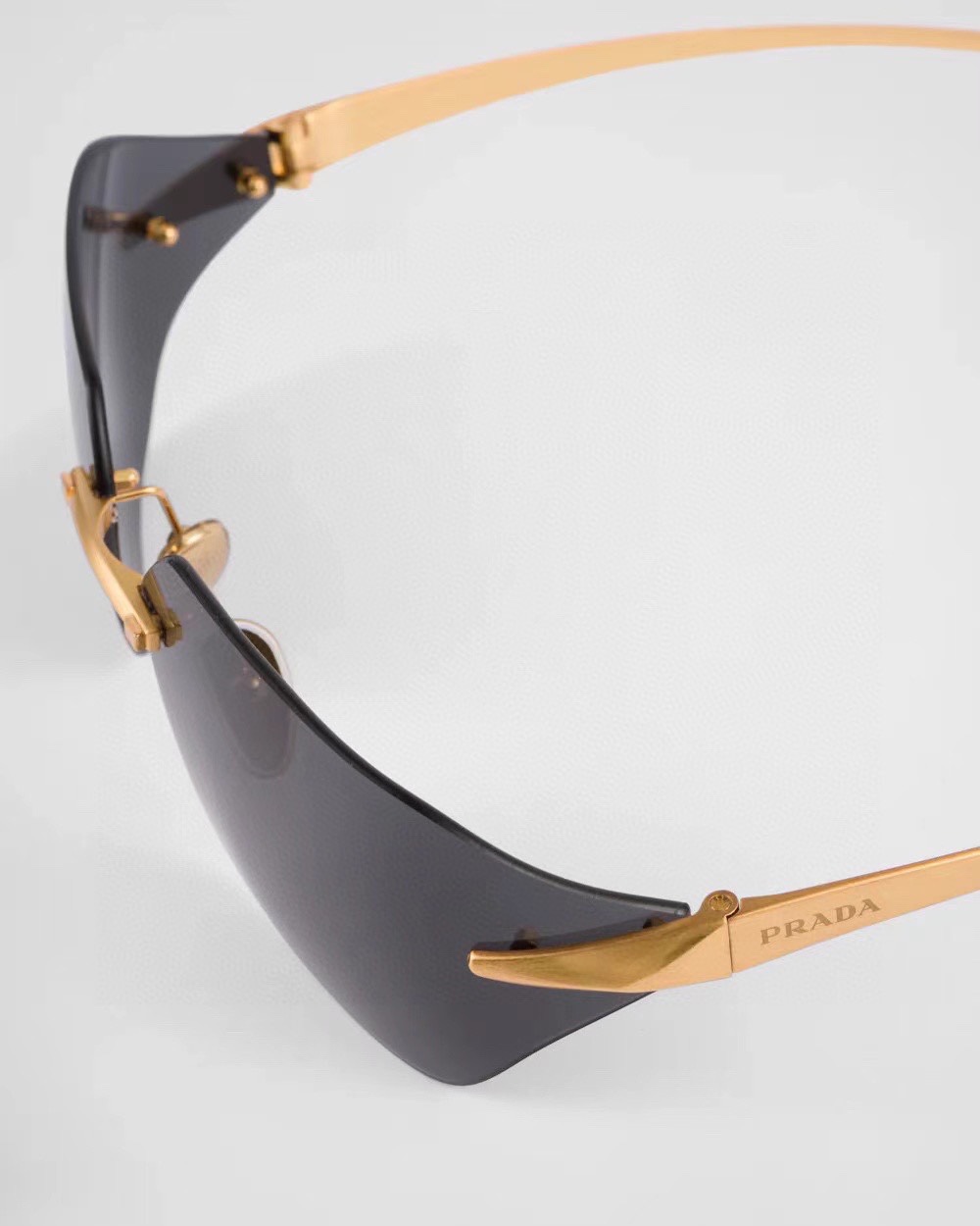 Prada Sunglasses SPR