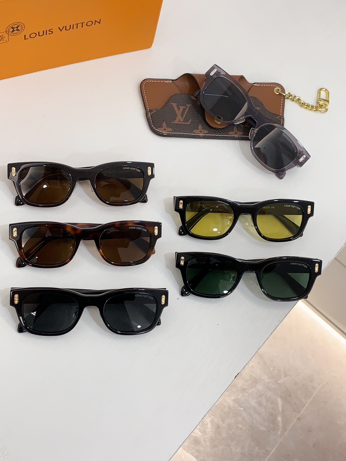 루이비통 선글라스 54785 Louis Vuitton Sunglasses