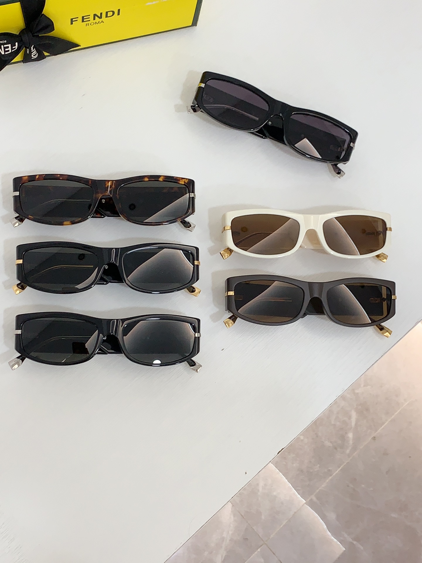 펜디 선글라스 74310 Fendi Sunglasses