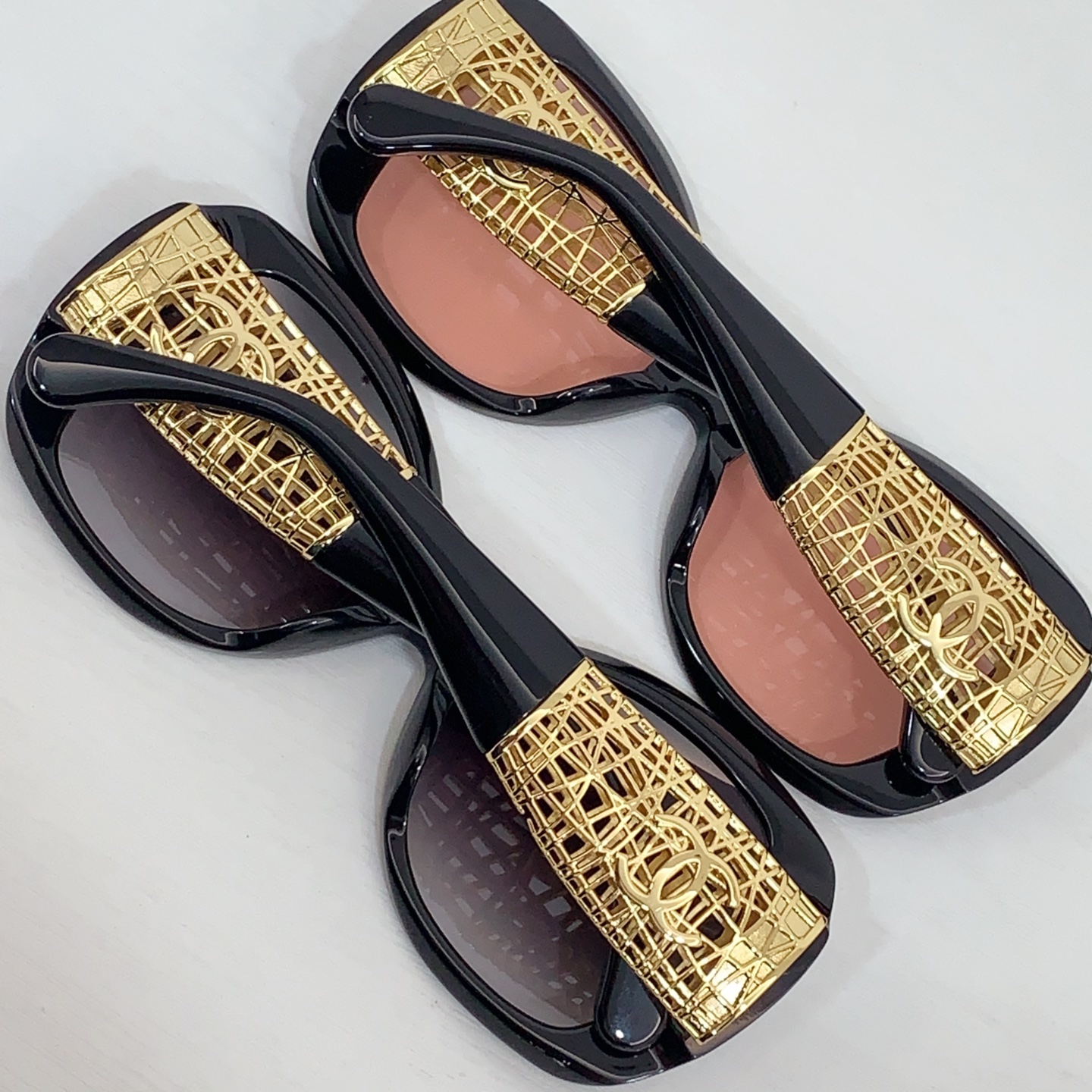  
 Chanel* 
CH5531
Size54-21–140

