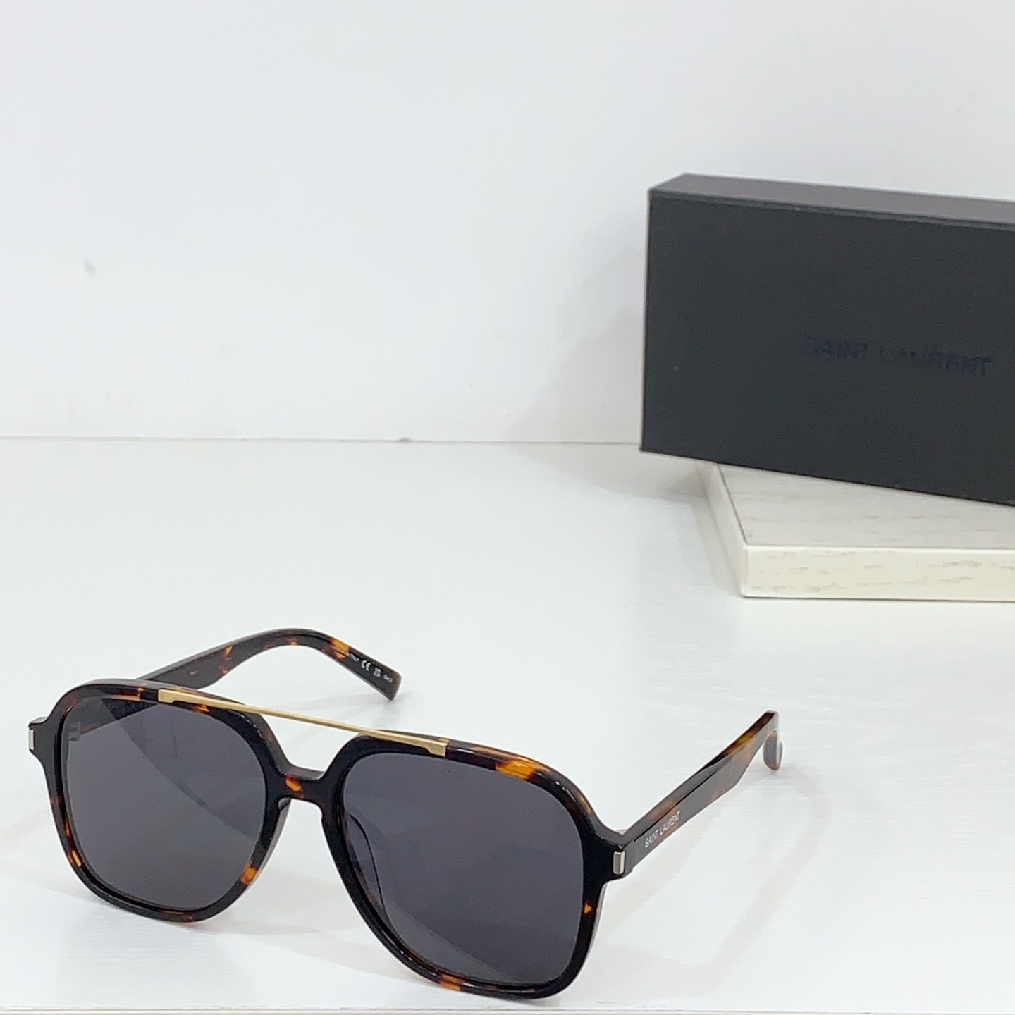  SAINT LAUREN*💫💫💫MODEL：SL545💫💫💫SIZE：57口18-145💫💫💫