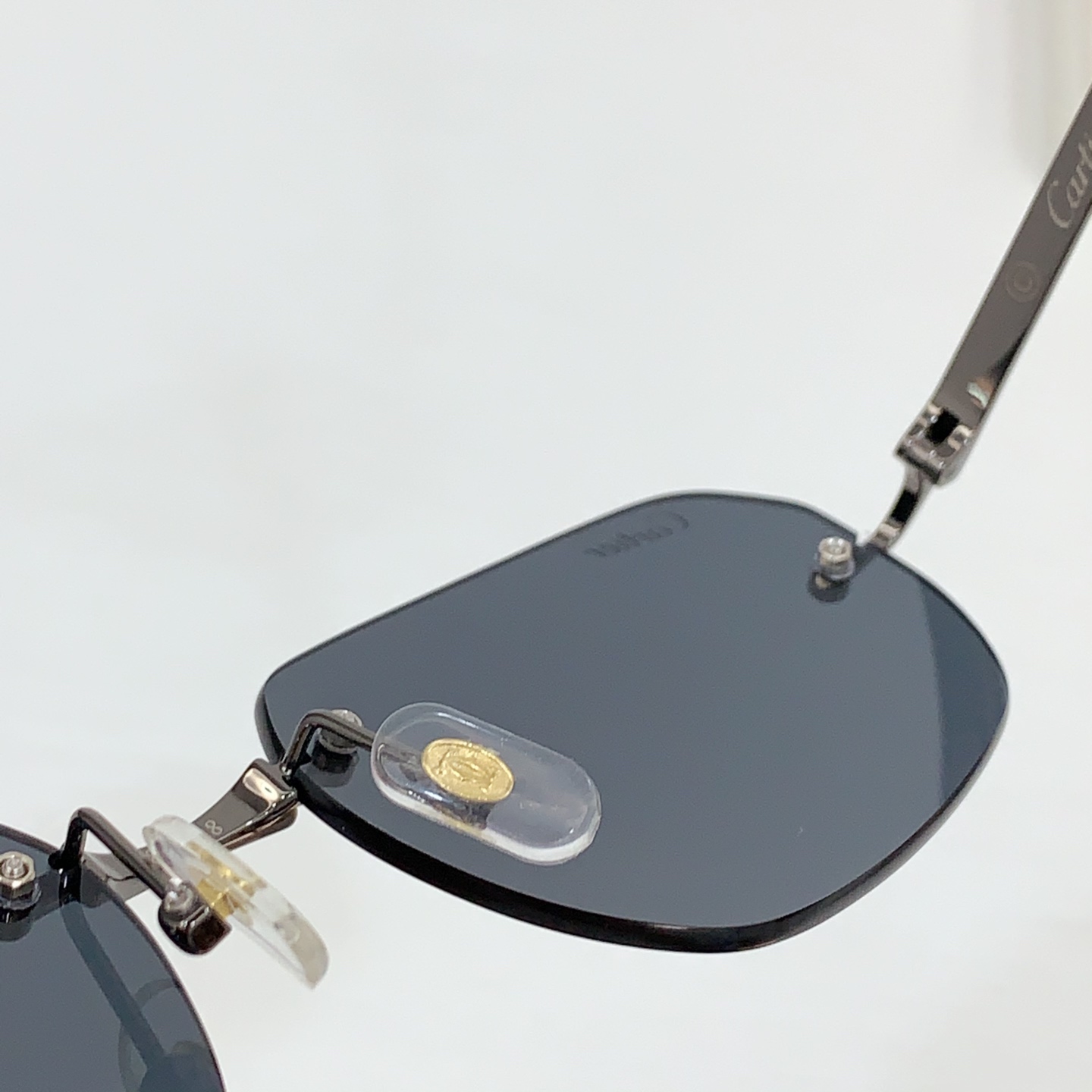  Cartie* 
MODEL：CT0570S  
SIZE：58口18-145
