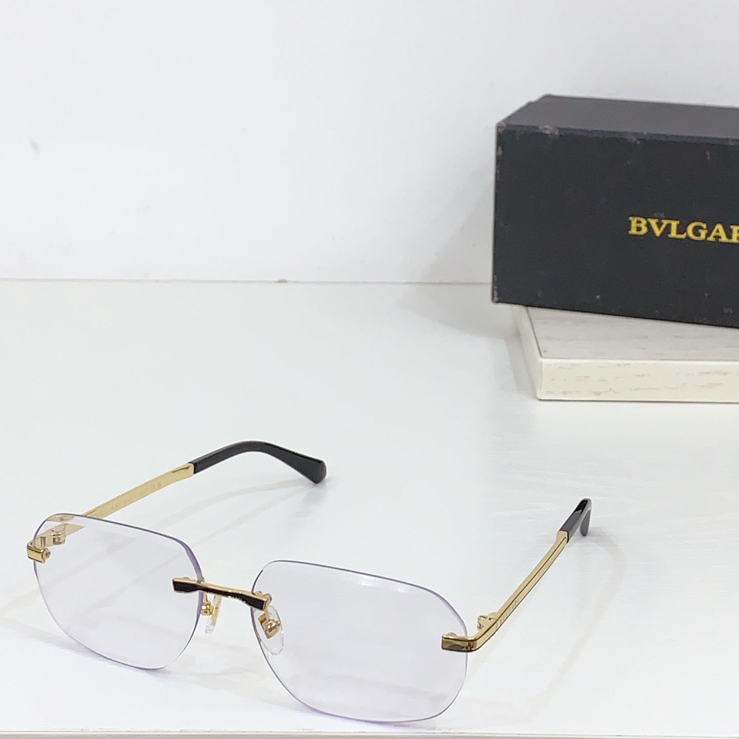  BVLGAR* 
MODEL：BV40128 
SIZE：59口15-140
