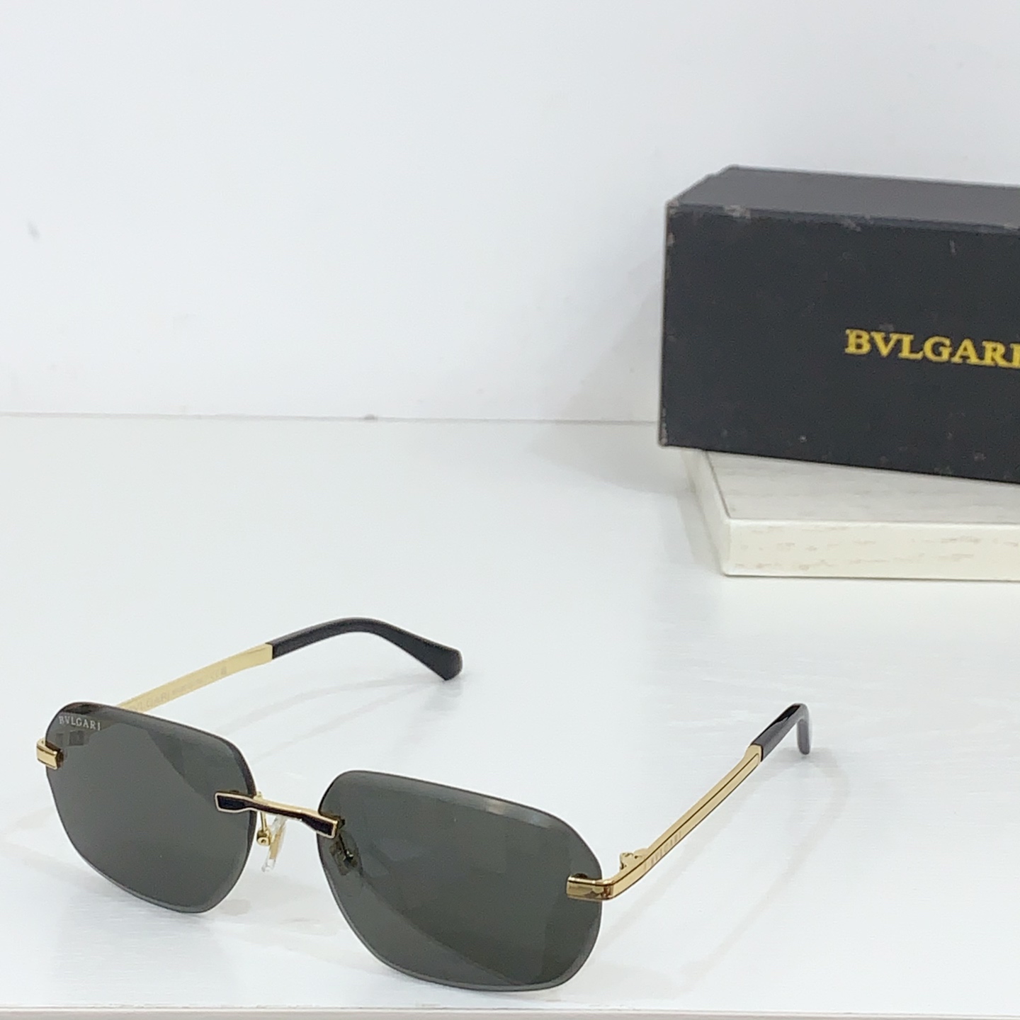  BVLGAR* 
MODEL：BV40128 
SIZE：59口15-140
