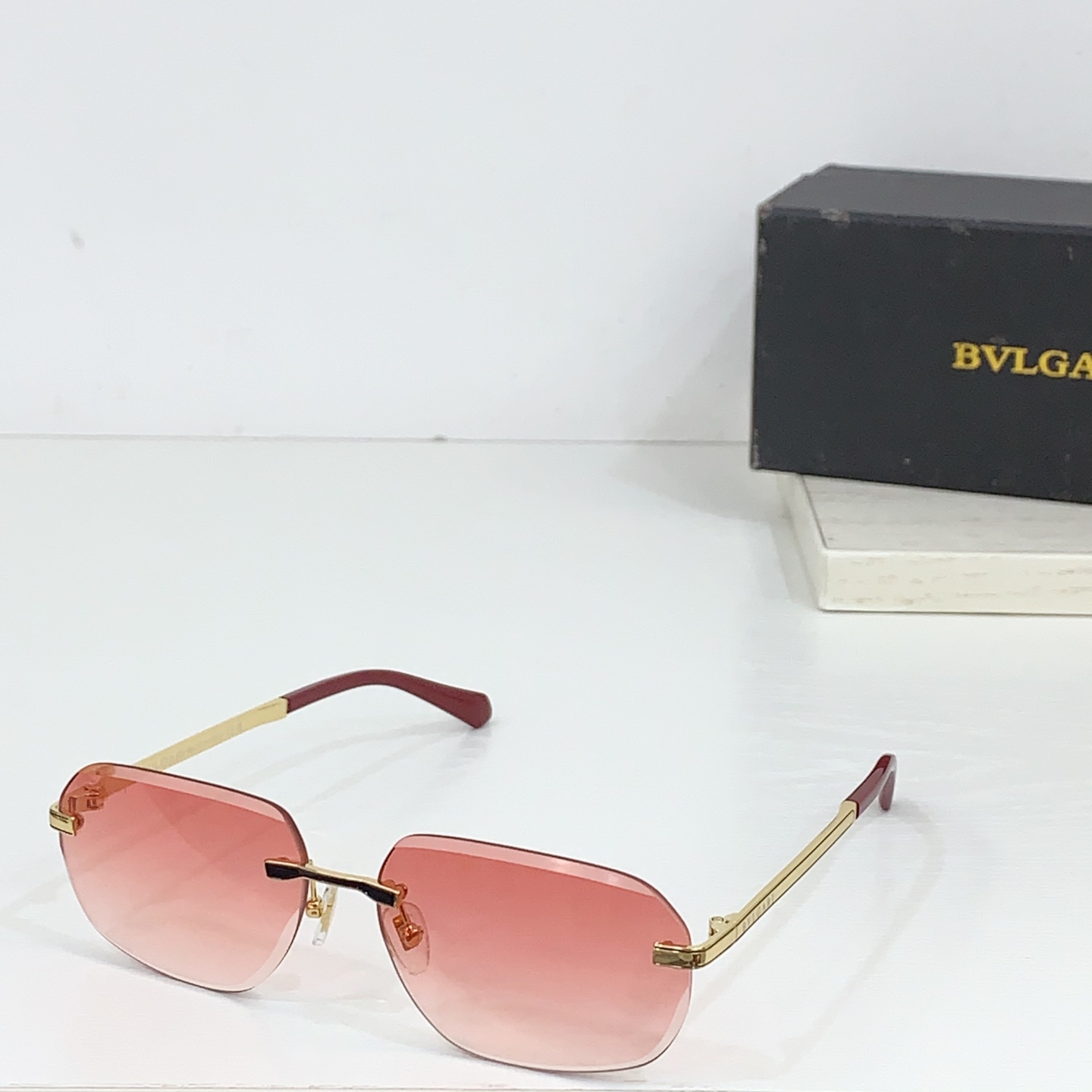  BVLGAR* 
MODEL：BV40128 
SIZE：59口15-140
