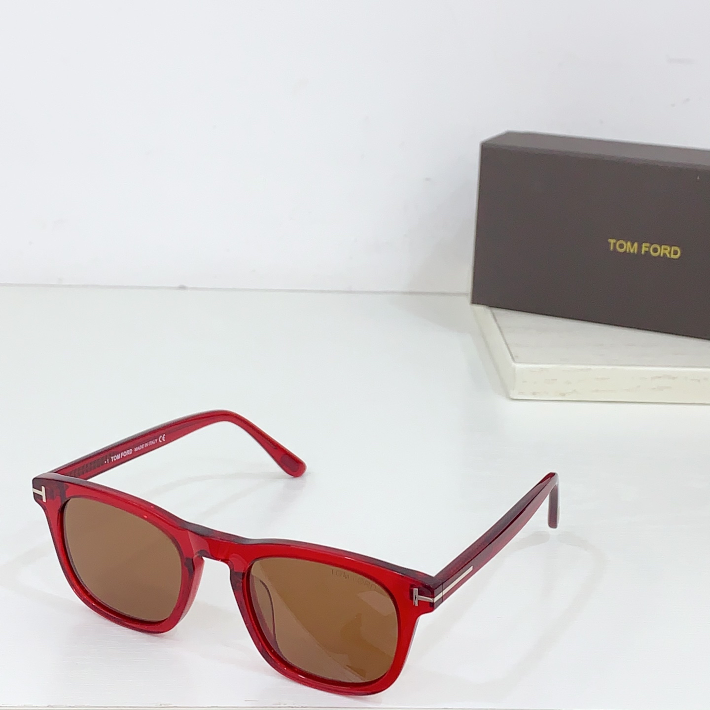  TOM FORD✨✨✨MODEL：TF5870-F-B✨✨✨SIZE：52口21-145✨✨✨