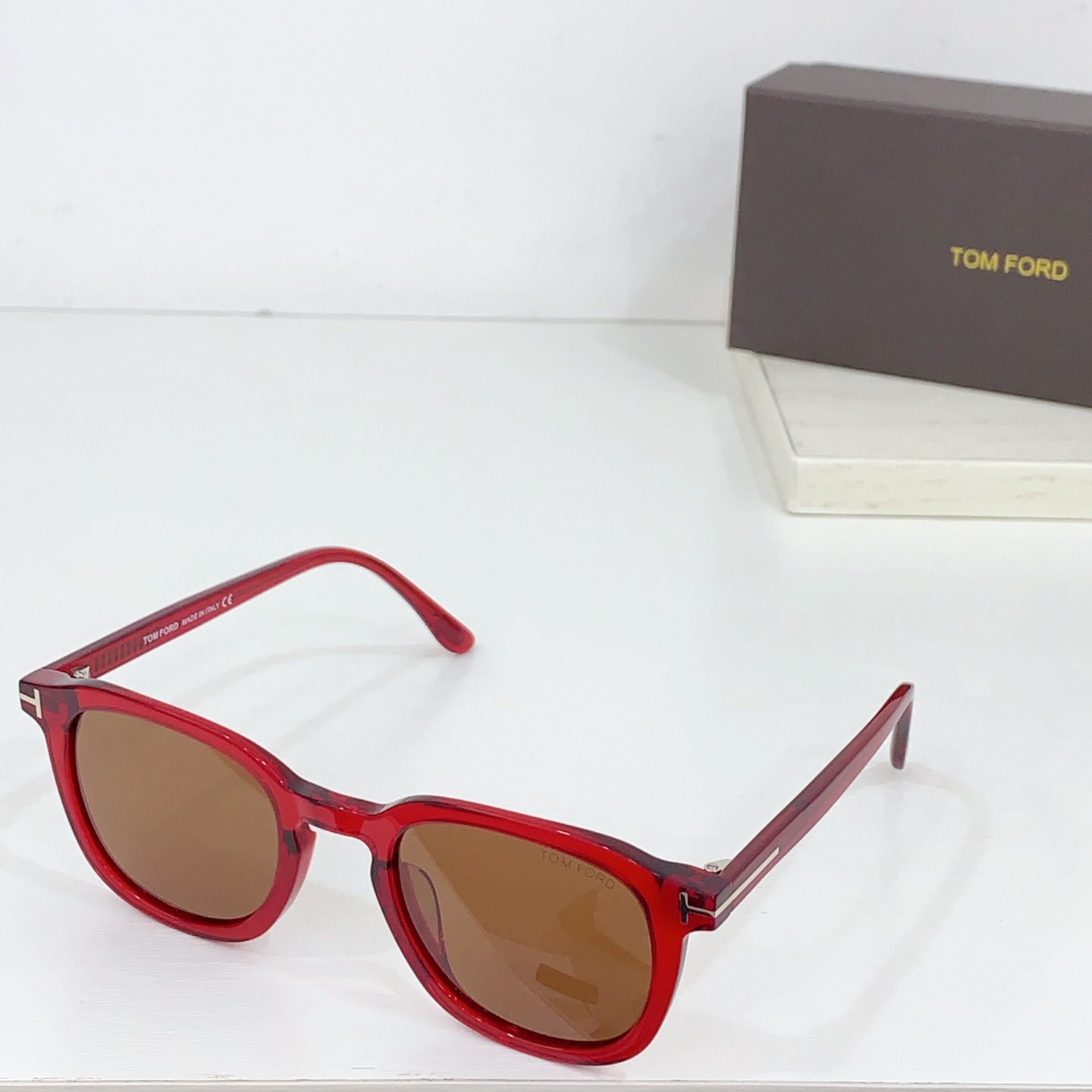  TOM FORD✨✨✨MODEL：TF0975✨✨✨SIZE：52口23-145✨✨✨