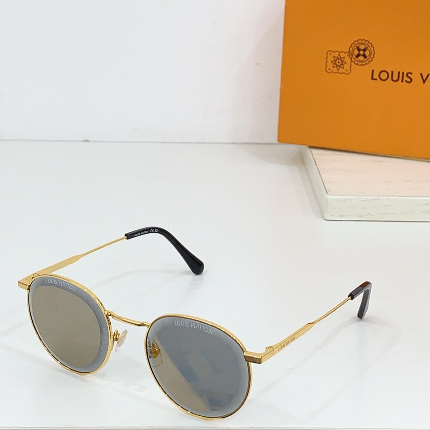  LOUIS VUITTO*✨✨✨MODEL：Z2608U✨✨✨ SIZE：52口21-145✨✨✨