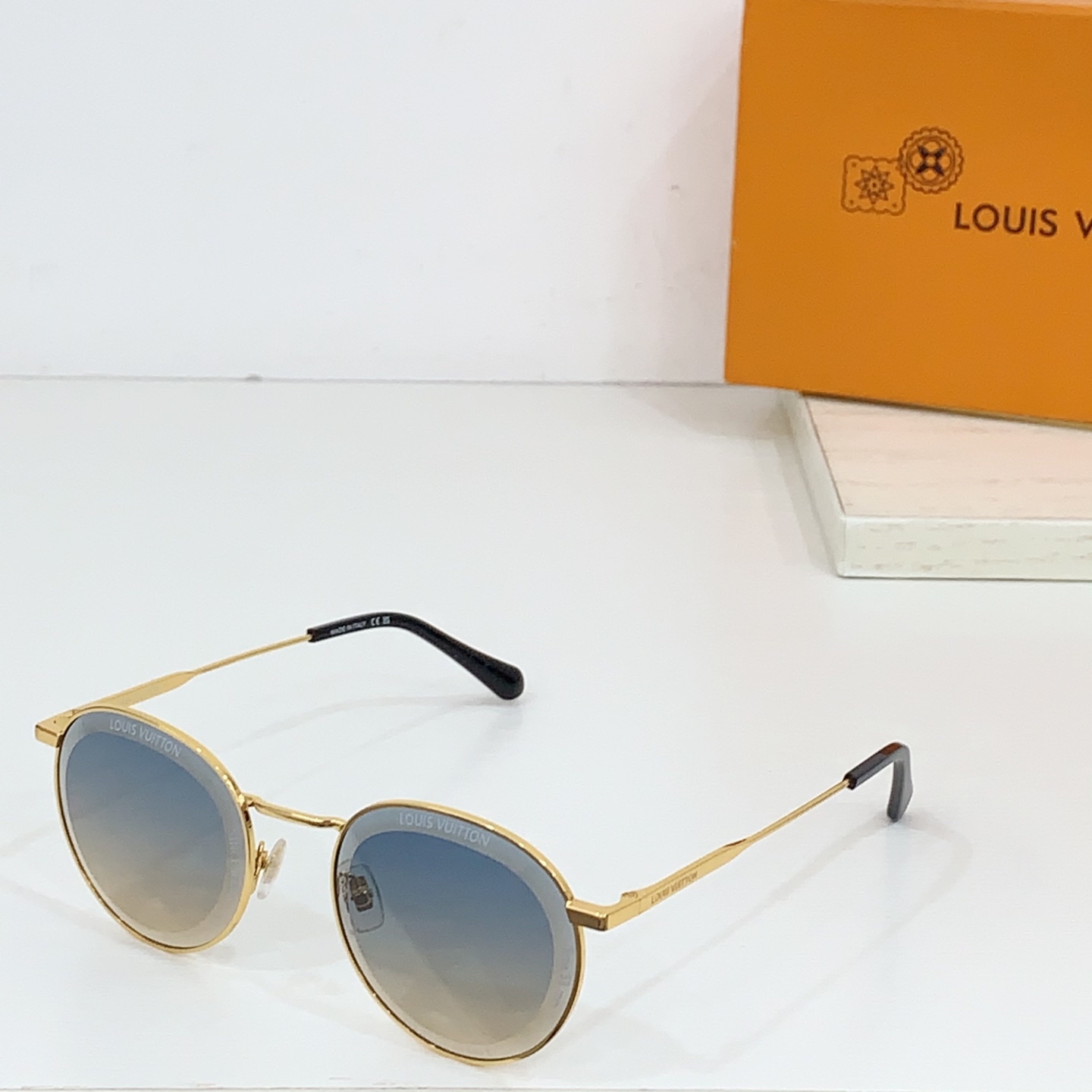  LOUIS VUITTO*✨✨✨MODEL：Z2608U✨✨✨ SIZE：52口21-145✨✨✨