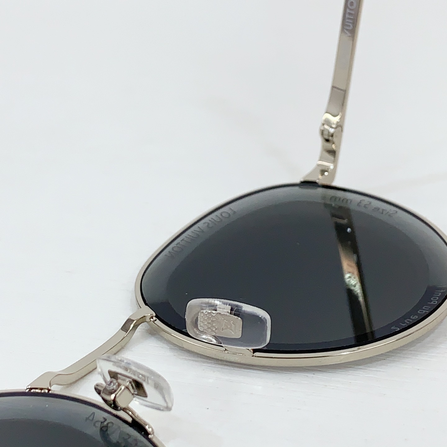  LOUIS VUITTO*✨✨✨MODEL：Z2608U✨✨✨ SIZE：52口21-145✨✨✨
