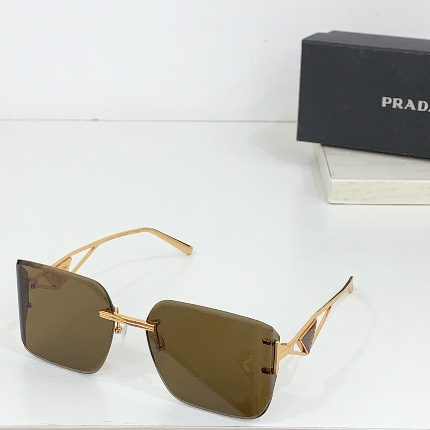  PRADA⭐️⭐️⭐️MODEL：PR 189VS⭐️⭐️⭐️SIZE：60口17-140⭐️⭐️⭐️