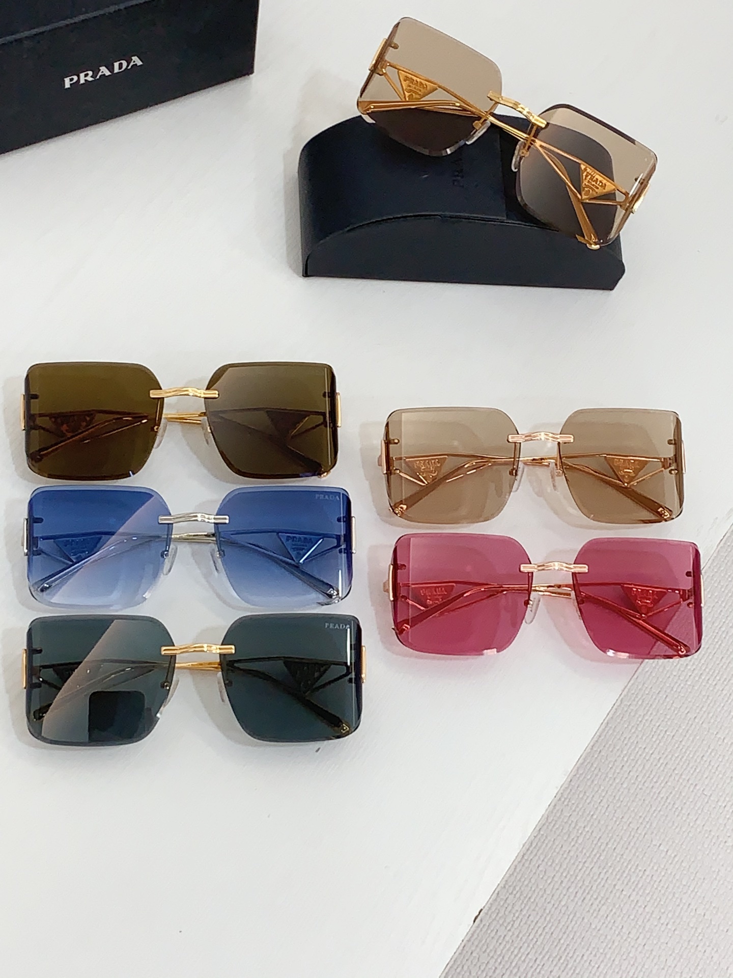  PRADA⭐️⭐️⭐️MODEL：PR 189VS⭐️⭐️⭐️SIZE：60口17-140⭐️⭐️⭐️