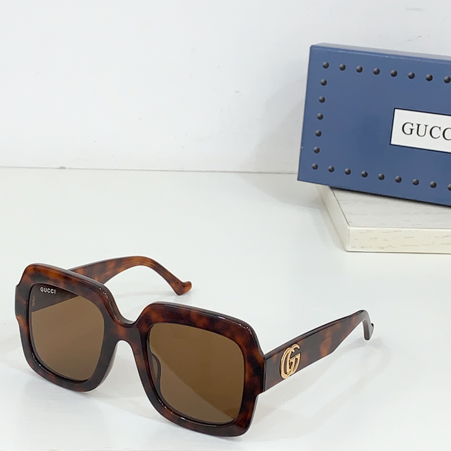  GUCC*
MODEL：GG1547
SIZE：146口0-122
