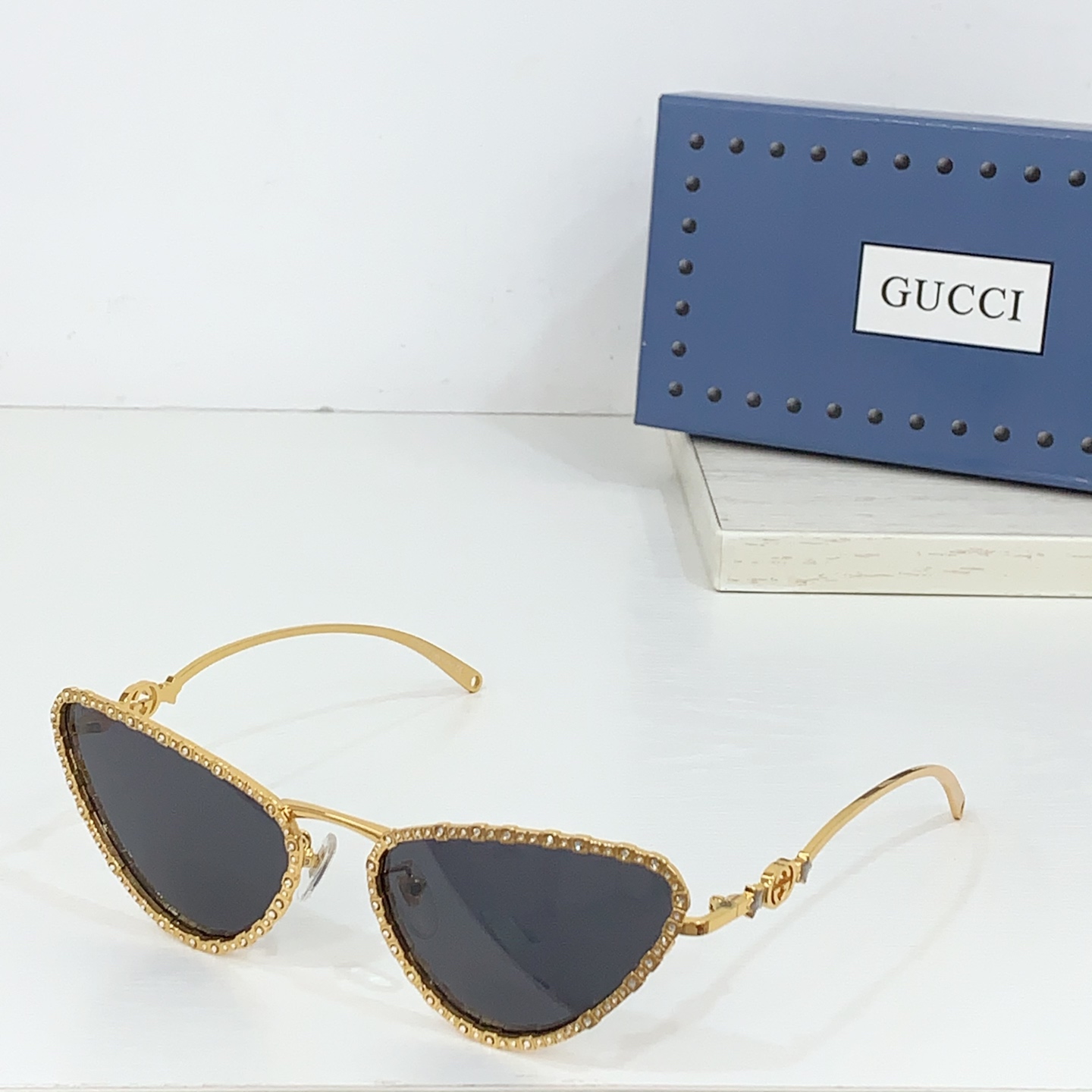  GUCC*🐝🐝🐝MODEL：GG1569S🐝🐝🐝SIZE：53口22-142🐝🐝🐝