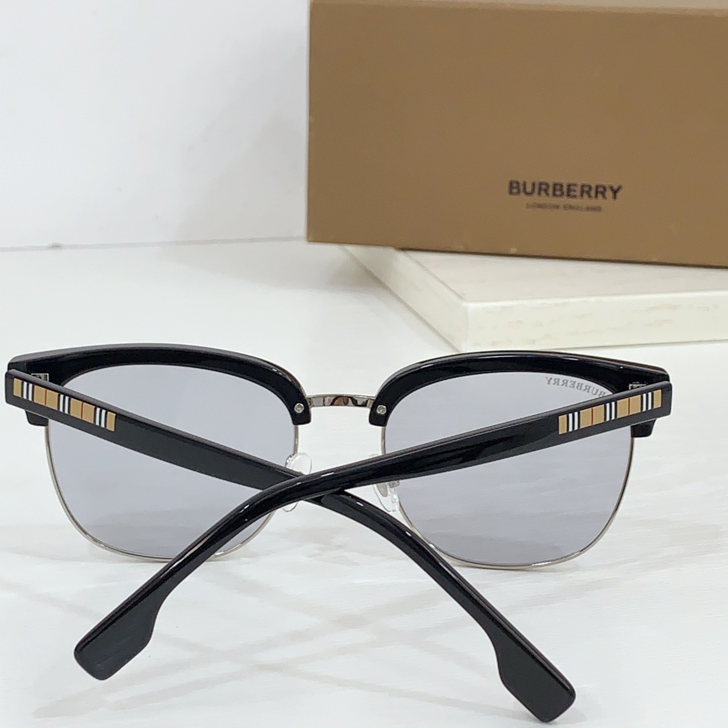  BURBERR*⭐️⭐️⭐️MODEL：BE 4317⭐️⭐️⭐️SIZE：54口20-145⭐️⭐️