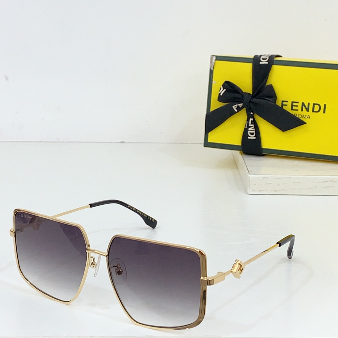  FEND* 
MODEL FE40148U 
SIZE59口15-145
