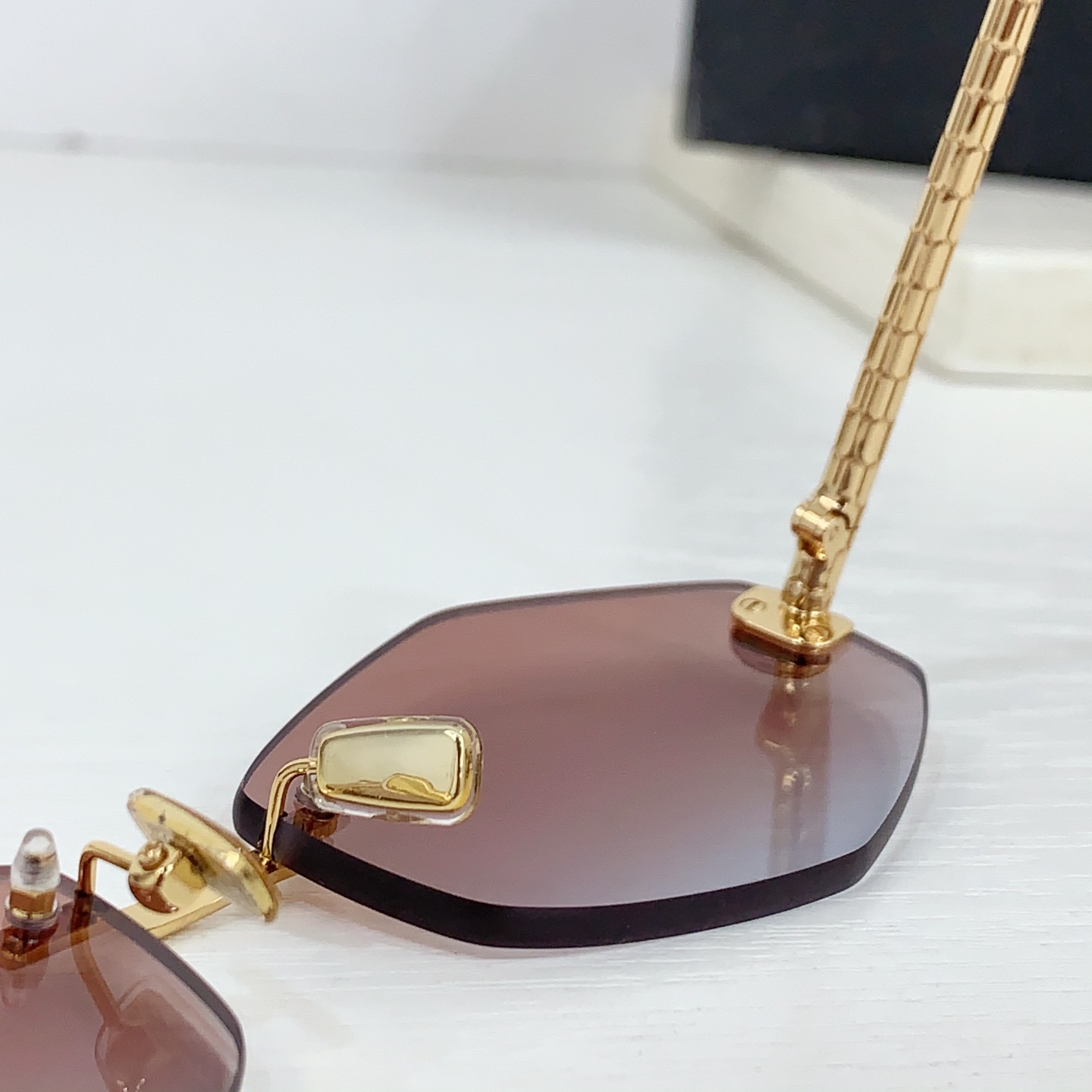  BVLGARI
MODEL：BVU 
SIZE：54口18-145
