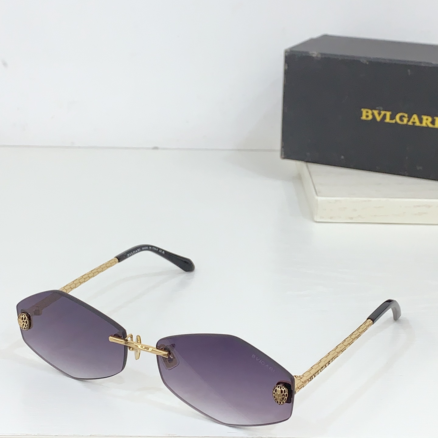  BVLGARI
MODEL：BVU 
SIZE：54口18-145
