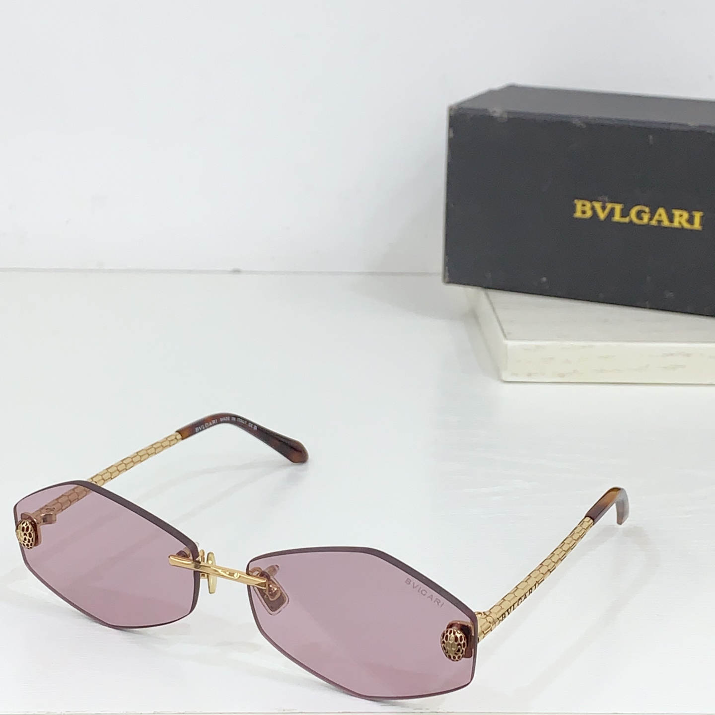  BVLGARI
MODEL：BVU 
SIZE：54口18-145
