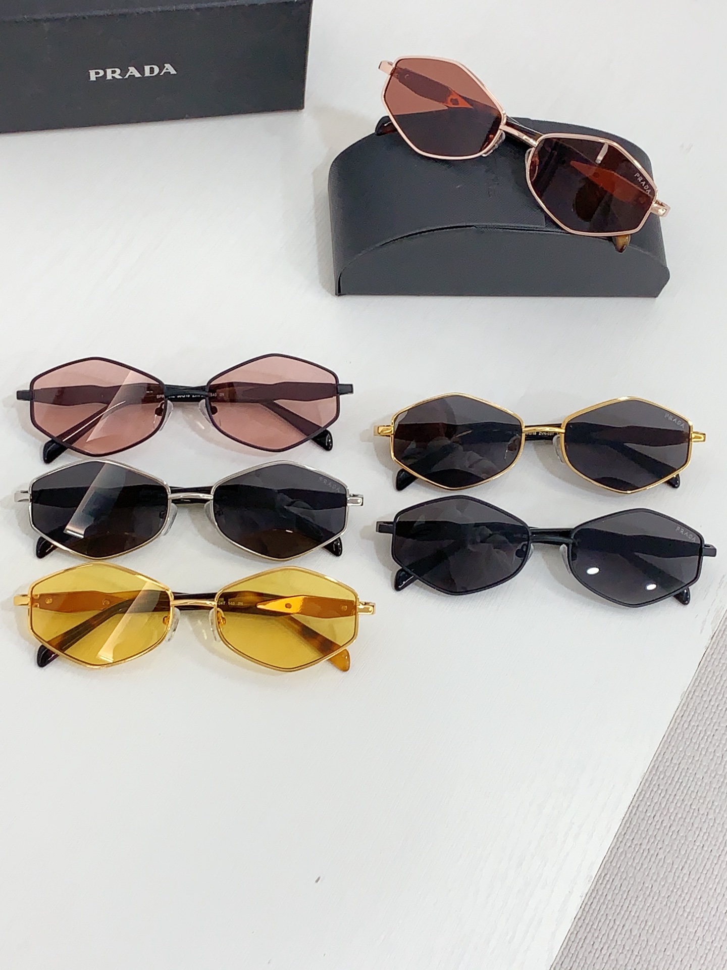  PRAD* 
MODELSPR 221Z
SIZE：60口18-125
