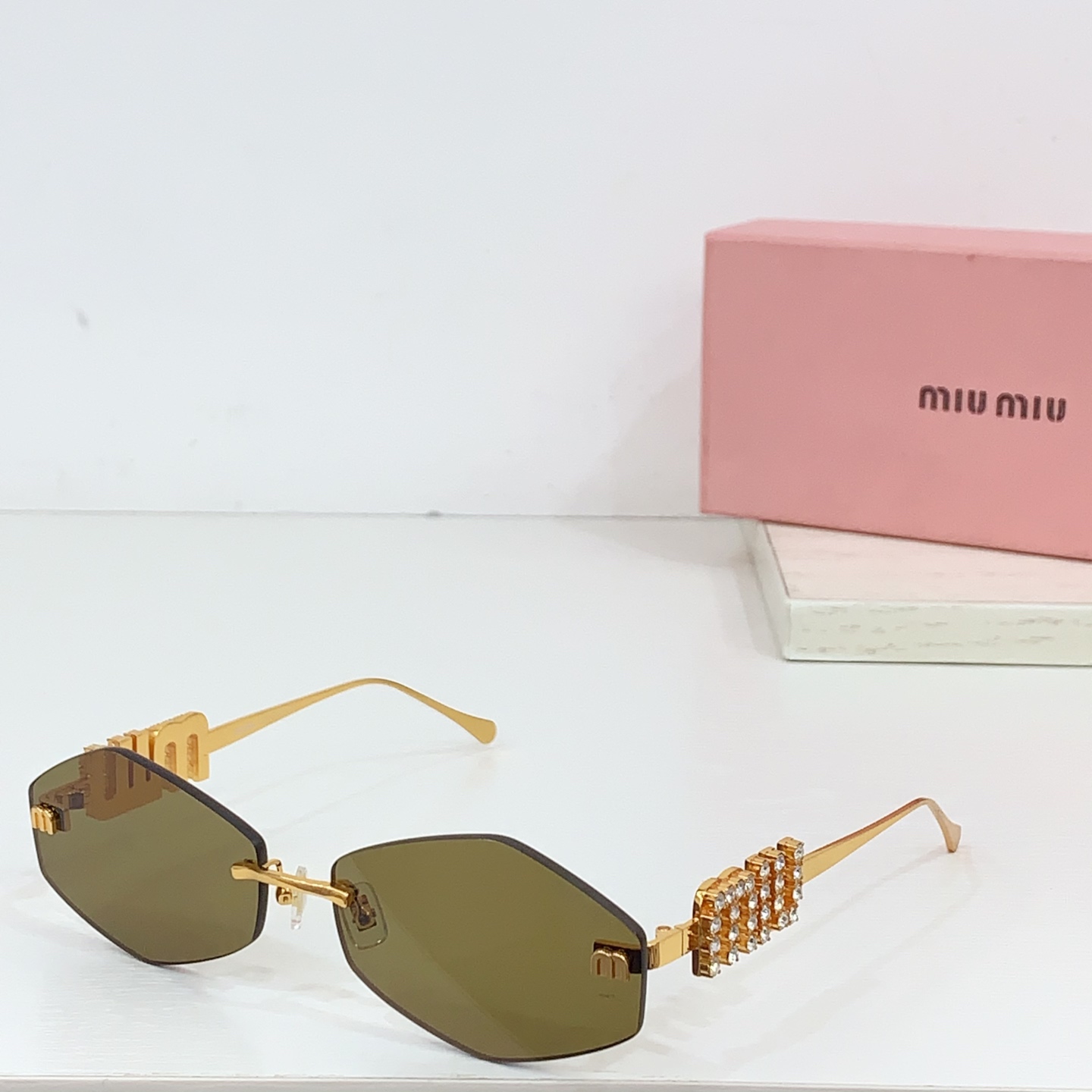  MIU MIU
MODELSMU 5692TS
SIZE：50口18-140
