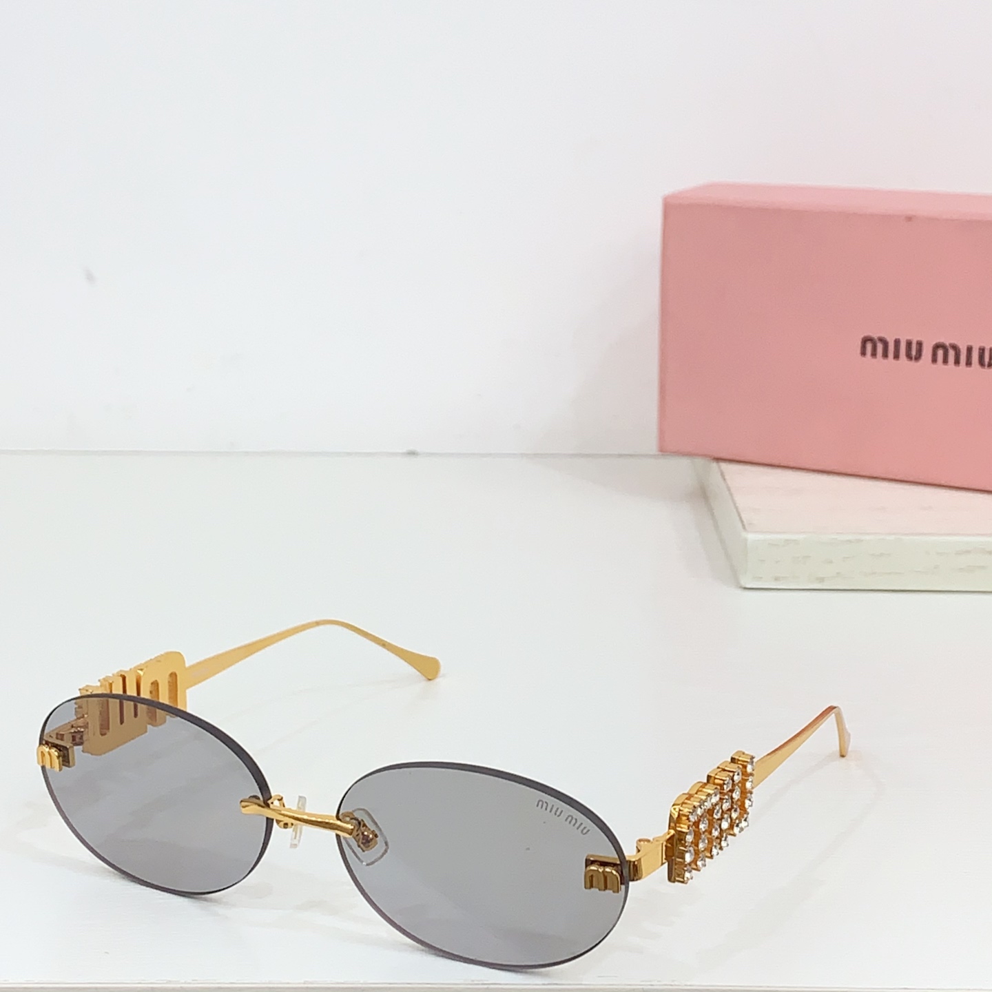  MIU MIU
MODELSMU 5693TS
SIZE：50口18-140

