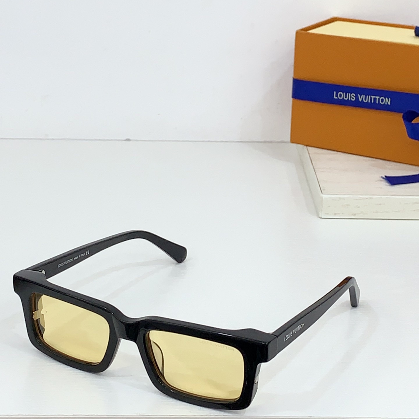 NO:242538,LOUIS VUITTO* MODELZ2187U SIZE57 port 16- glasses sunglasses sunglasses, glasses, louis vuitton19860909LOUIS VUITTO* MODELZ2187U SIZE57口16- 眼镜墨镜太阳镜,眼镜,louis vuitton,glasses
