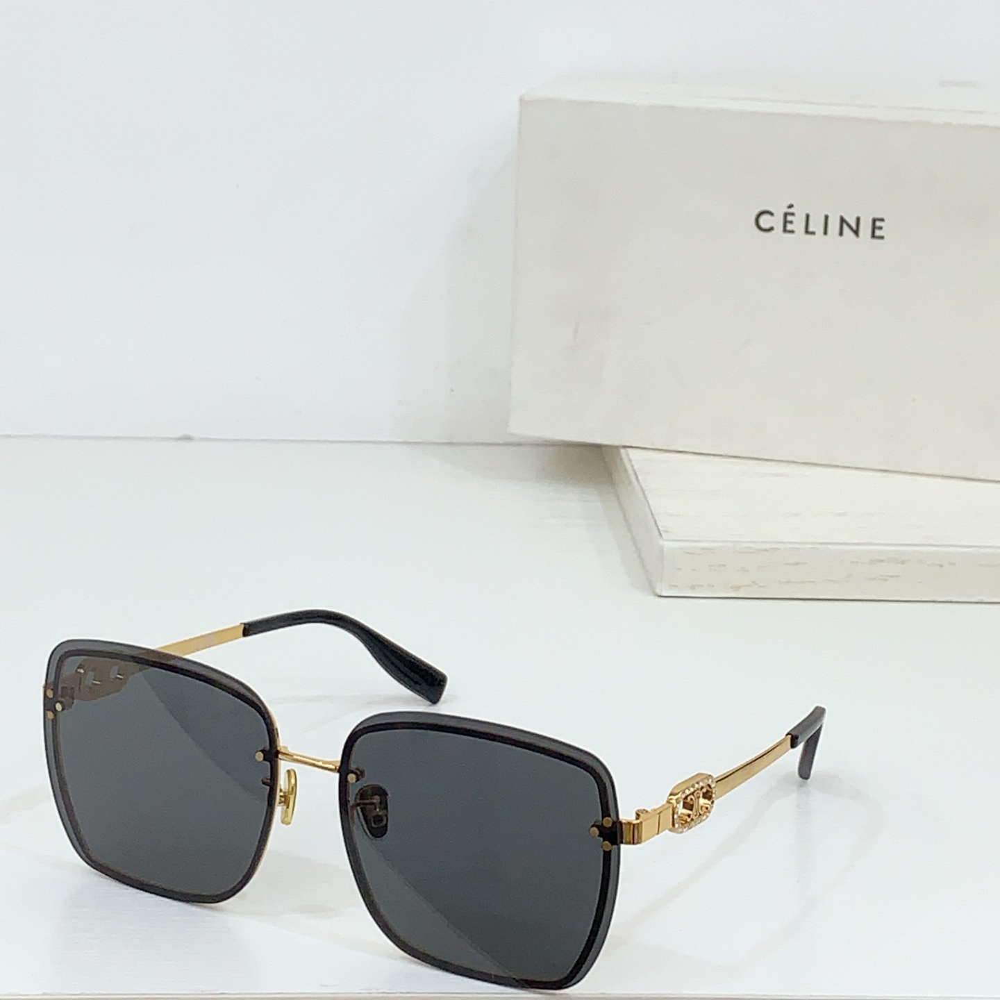 NO:242584,CELIN*MODEL:CL52223SIZE:62-mouth 16-glasses sunglasses, glasses, christian louboutin, celine19860909CELIN*MODEL:CL52223SIZE:62口16-眼镜墨镜太阳镜,眼镜,christian louboutin,celine,glasses