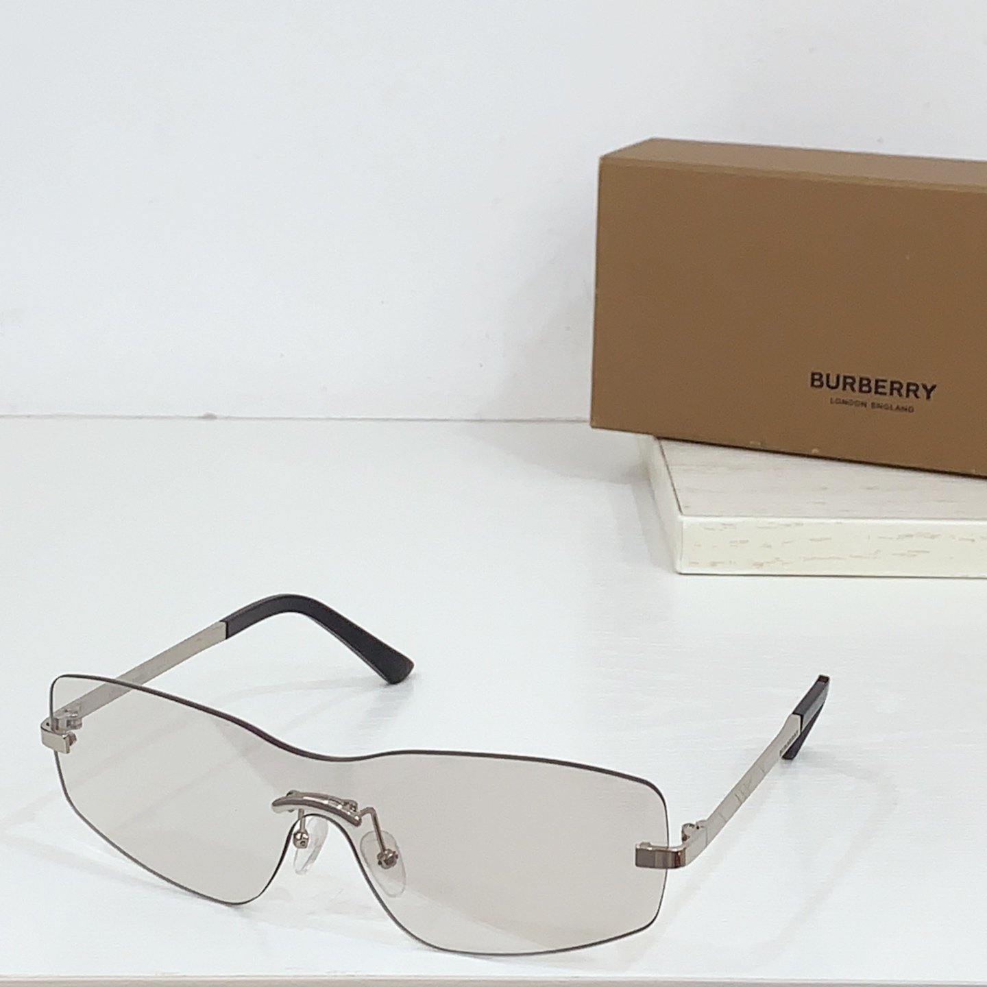 NO:242587,BURBERR*MODELB8934SIZE99 ​​01-glasses sunglasses sunglasses, glasses, burberry19860909BURBERR*MODELB8934SIZE99口01-眼镜墨镜太阳镜,眼镜,burberry,glasses