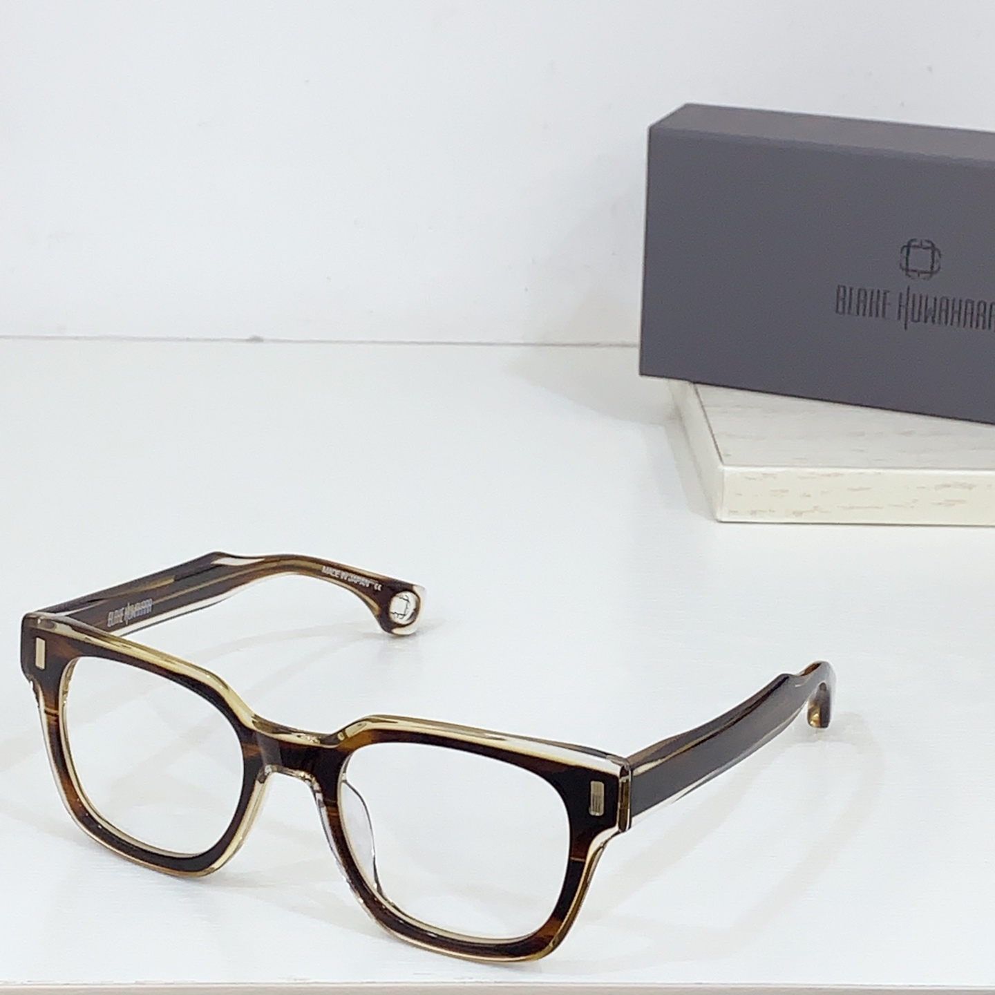 NO:242609,BLAKE KUWAHARA MODELKESLING SIZE; 51-port 22- Optical mirror Sunglasses Box 15 glasses Sunglasses Sunglasses, glasses19860909BLAKE KUWAHARA MODELKESLING SIZE；51口22- 光学镜 太阳镜 盒子15眼镜墨镜太阳镜,眼镜,glasses
