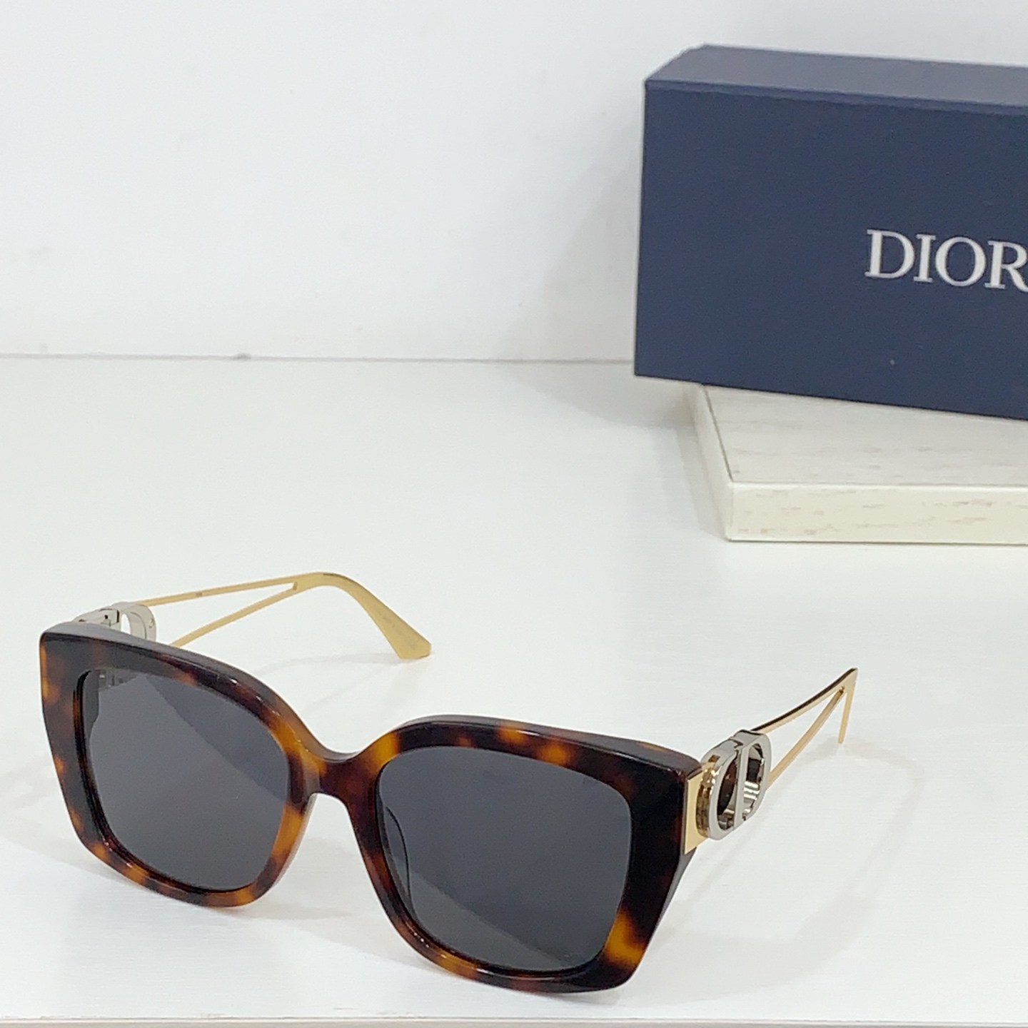 NO:242603,DIO*MODEL30Montaigne S13FSIZE55-Odd 18-Glasses Sunglasses Sunglasses, Glasses, Dior19860909DIO*MODEL30Montaigne S13FSIZE55口18-眼镜墨镜太阳镜,眼镜,dior,glasses