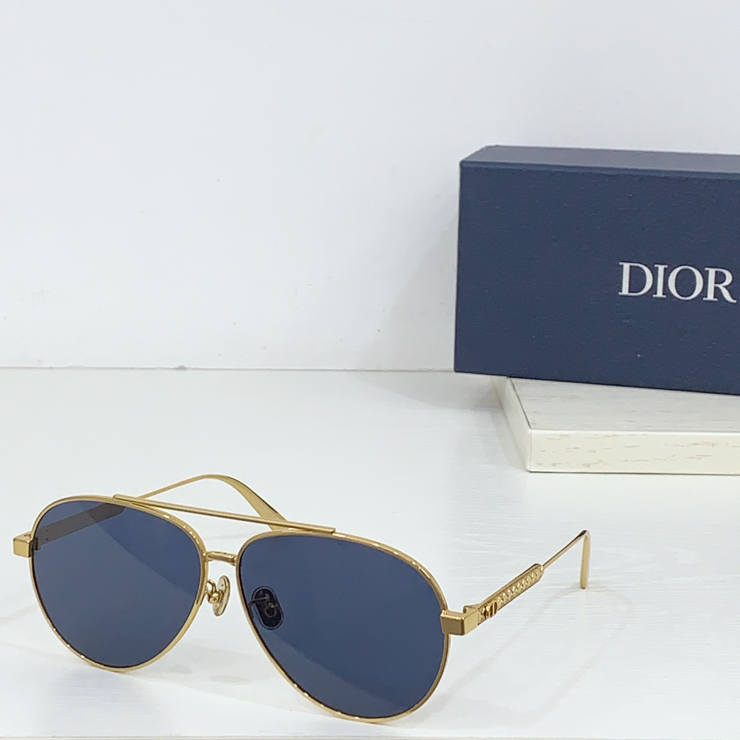 NO:242602,DIO* MODELCANNAGE A1U SIZE61-11- .Glasses sunglasses, glasses, dior19860909DIO* MODELCANNAGE A1U SIZE61-11- .眼镜墨镜太阳镜,眼镜,dior,glasses
