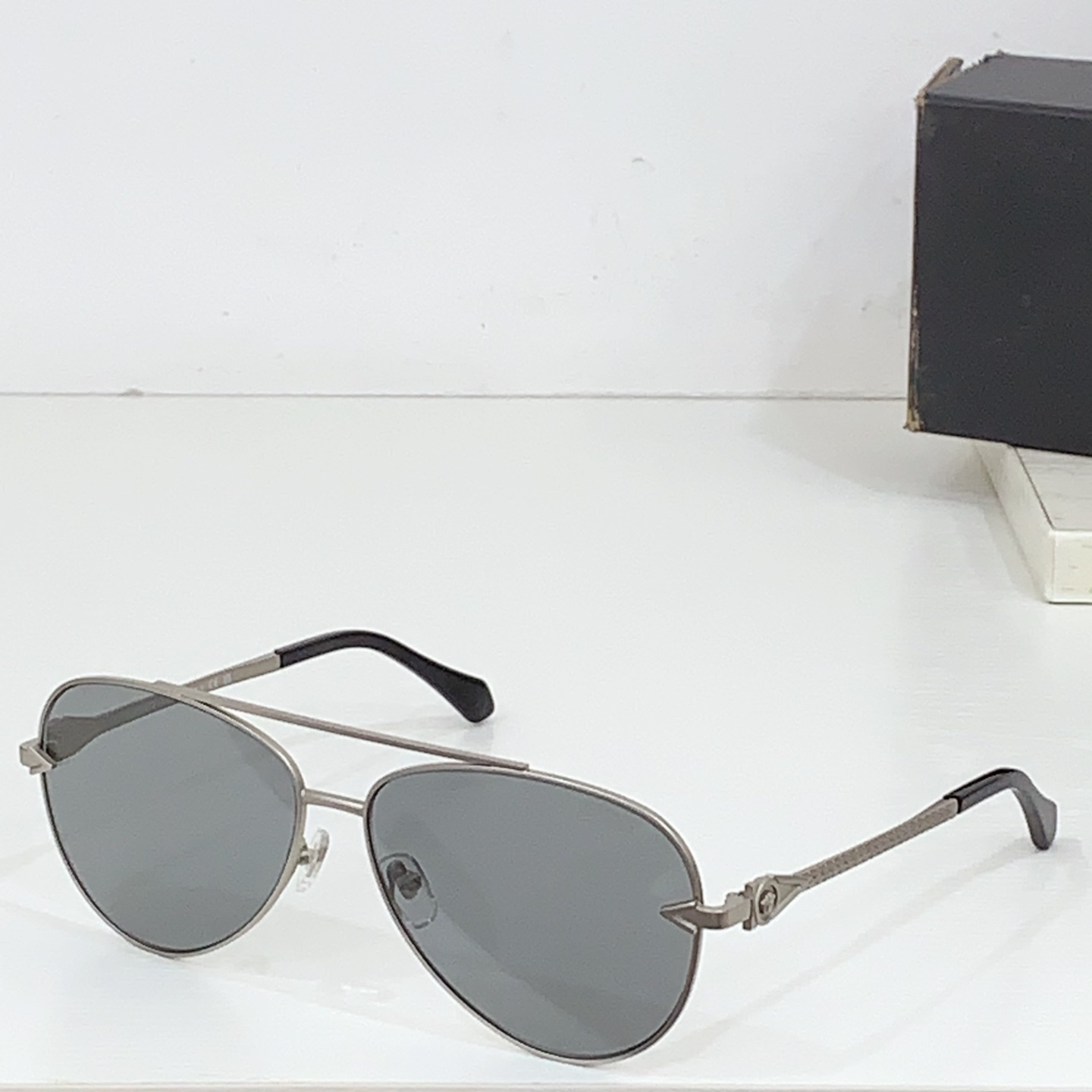 VERSAC*
MODEL：2285
SIZE：62口12-142
