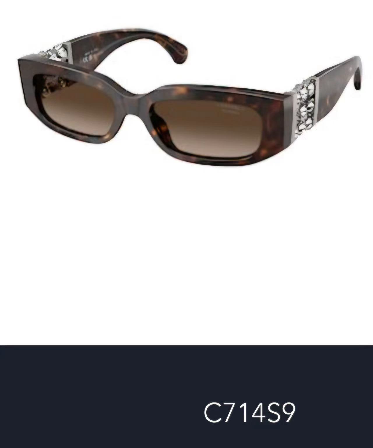  CHANEL CH5544
官网同步
