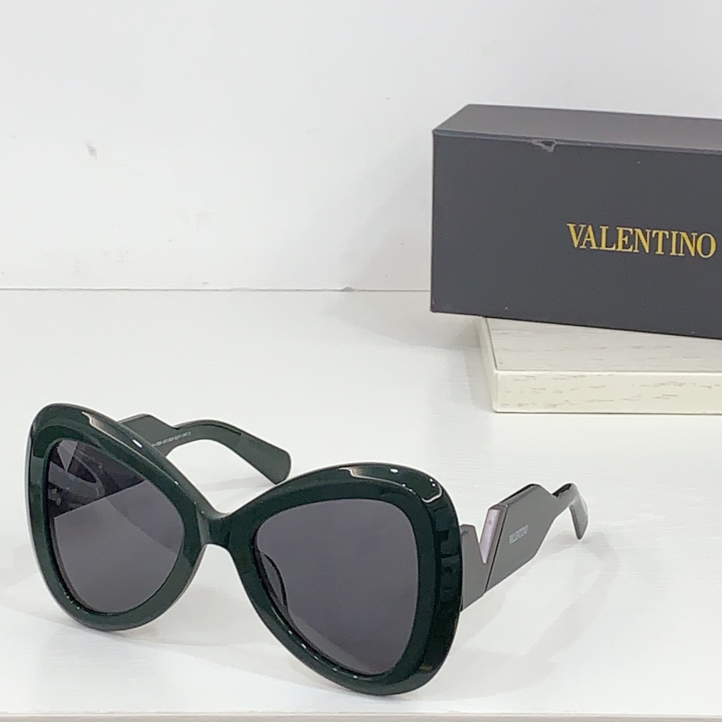 P 326 VALENTIN* MODEL: VLS-138A⭐️⭐️⭐️SIZE: 55 16-145 ⭐️⭐️⭐️