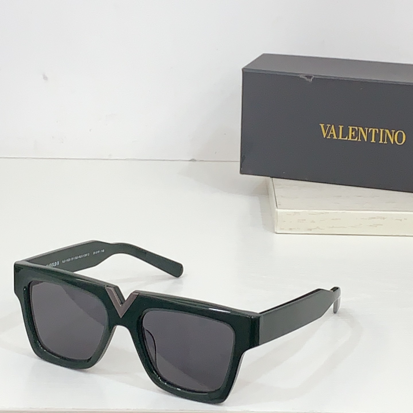 P 326 VALENTIN* MODEL: VLS-162A⭐️⭐️⭐️SIZE: 51 19-145 - 图片 1