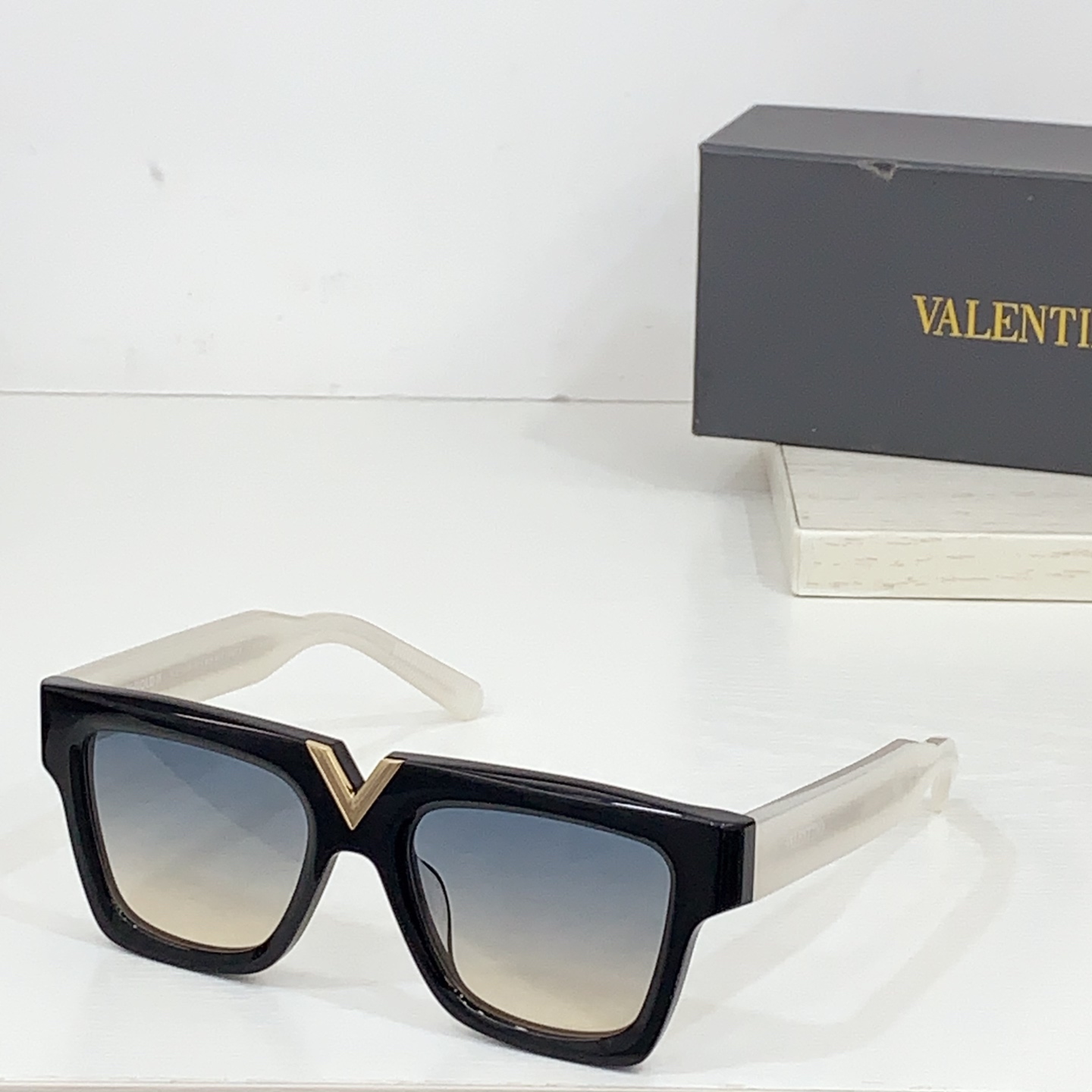 P 326 VALENTIN* MODEL: VLS-162A⭐️⭐️⭐️SIZE: 51 19-145 - 图片 5