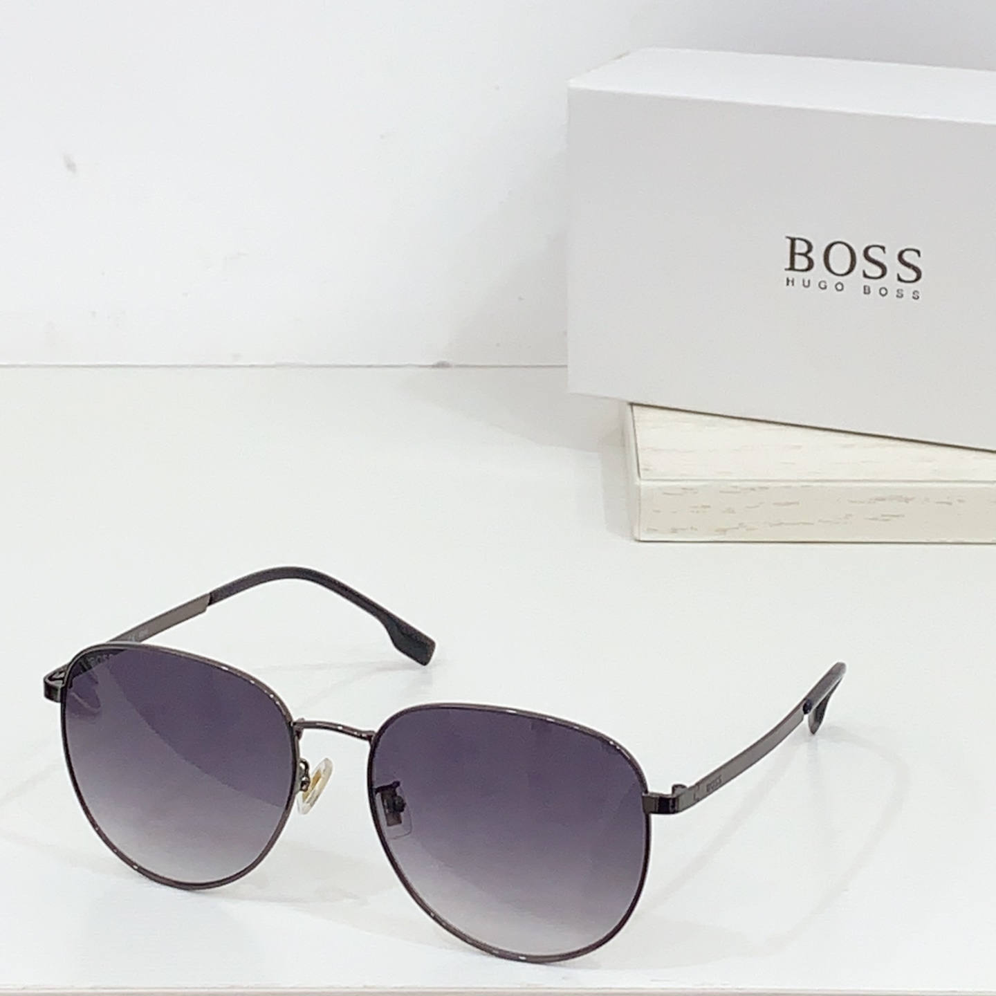 NO:244396,Boss BOSS official website original one to one model bo1536/F, SIZE: 57-16-Ultra-light and invincible versatile model face modification, always inspired by style, allowing you to immediately have top-quality luxury glasses, sunglasses, glasses19860909老板BOSS 官网原版一比一 型号bo1536/F,SIZE:57-16-超轻无敌百搭款上脸修饰脸型,一直以风格为灵感展开设计,让你即刻拥有顶级奢华感眼镜墨镜太阳镜,眼镜,glasses