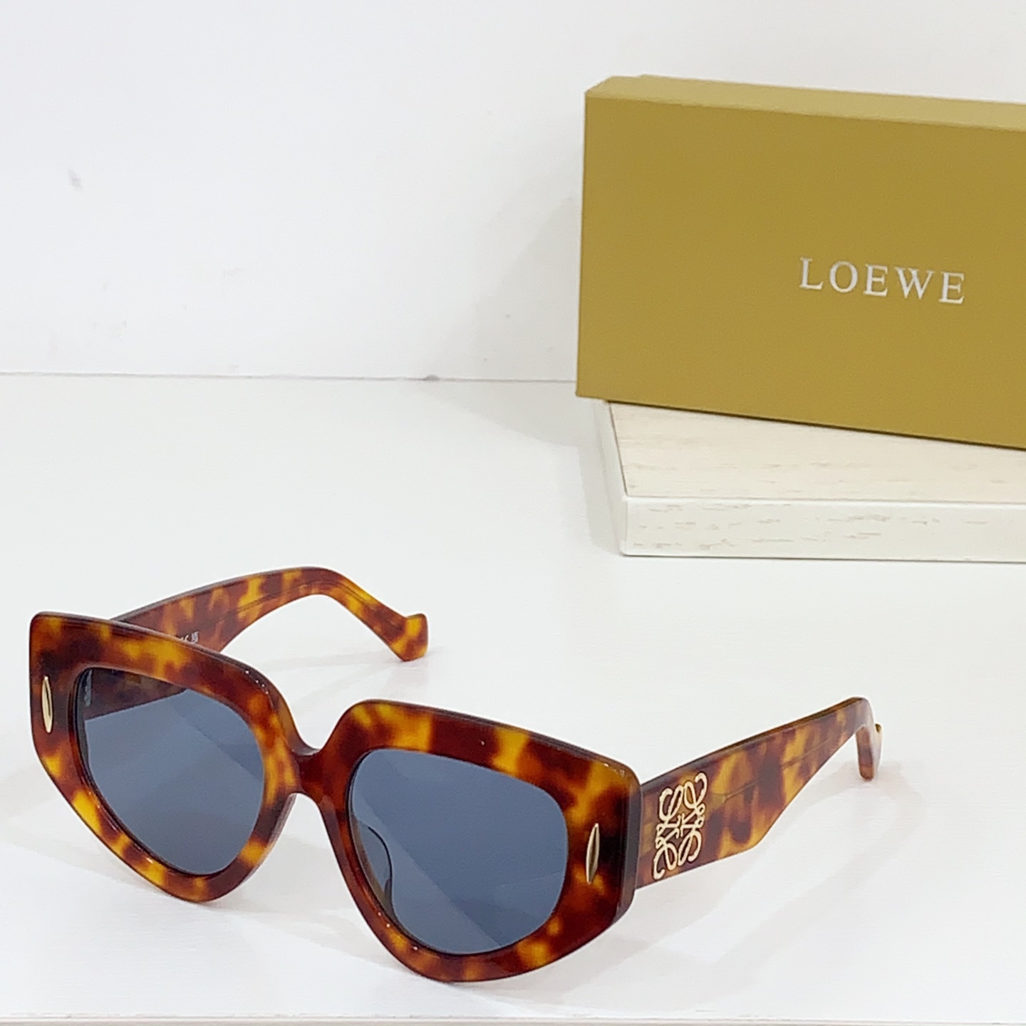NO:244901,LOEW*MODELLW40131SIZE51 18-glasses sunglasses sunglasses, glasses, loewe19860909LOEW*MODELLW40131SIZE51口18-眼镜墨镜太阳镜,眼镜,loewe,glasses