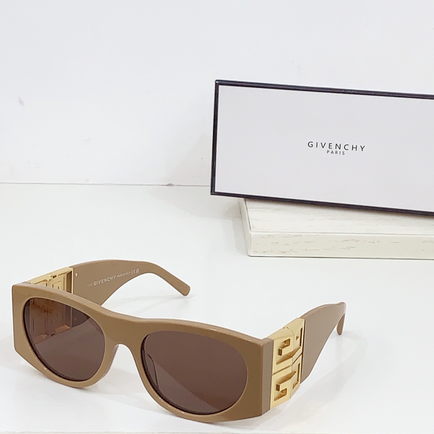 NO:244892,Givench*.4G series · Integrated nose pad gv40028I logo hardware temple logo metal hinge Heavy industry first recommended size56 port 18- glasses sunglasses sunglasses, glasses, givennchy19860909Givench*.4G系列 · 一体式鼻托 gv40028I 徽标五金镜腿 logo金属铰链 重工打造首推 size56口18- 眼镜墨镜太阳镜,眼镜,givenchy,glasses