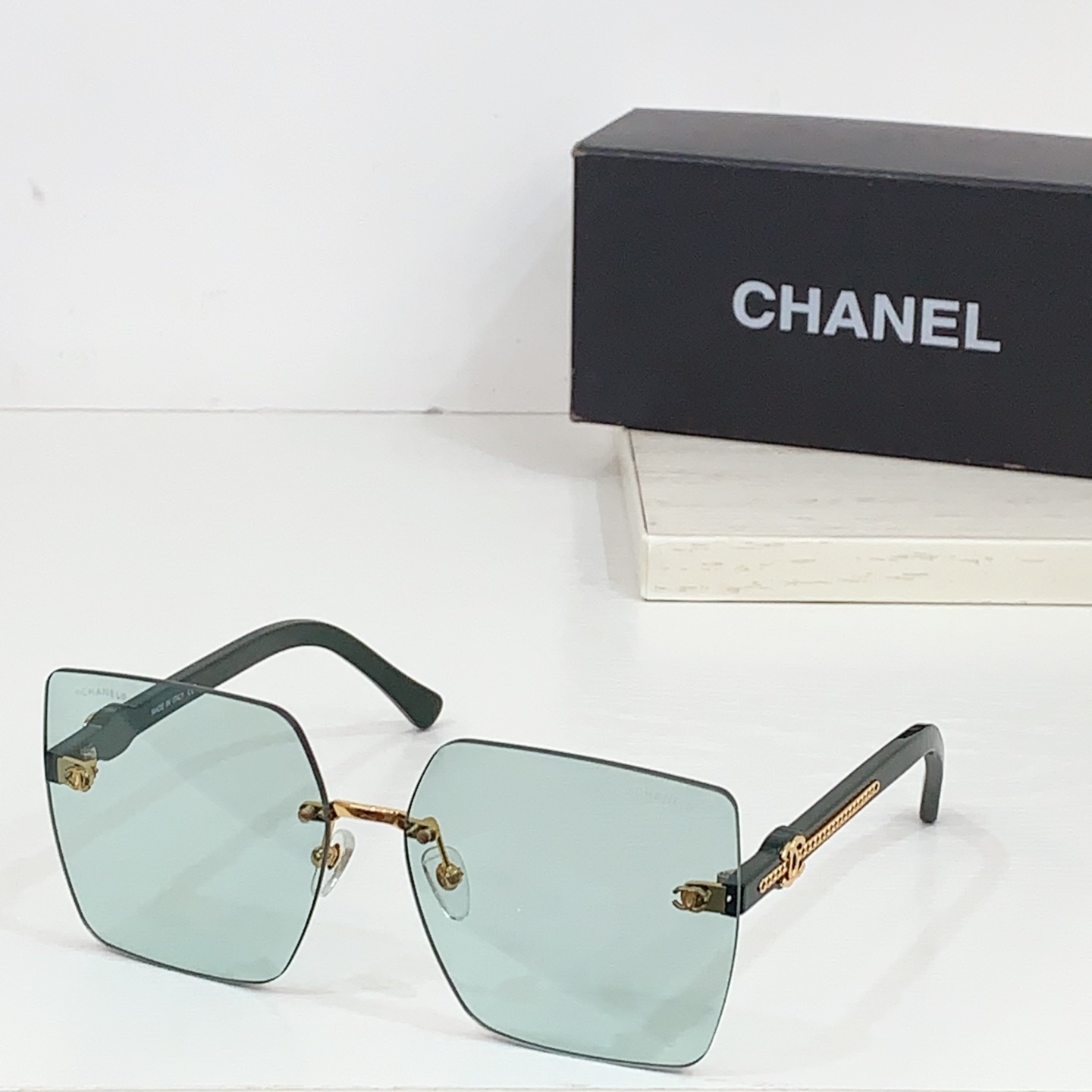 NO:244902,.Popular elements CH5916 Gentle color matching Frameless temperament grasp Temple small fragrance classic elements size62 mouth 15- Glasses sunglasses, glasses19860909.火爆元素CH5916 温柔配色 无框气质拿捏 镜腿小香经典元素 size62口15- 眼镜墨镜太阳镜,眼镜,glasses