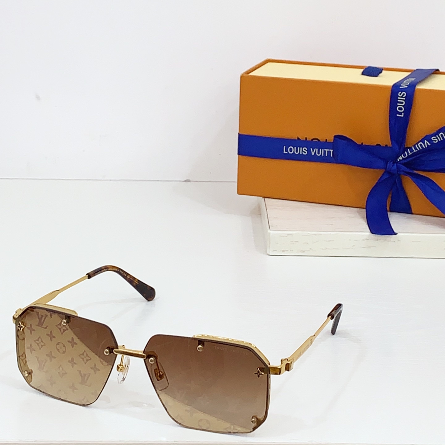 NO:244954,LOUIS* Mod:Z1307 Size:61-14- Glasses sunglasses, glasses, louis vuitton19860909LOUIS* Mod:Z1307 Size:61-14- 眼镜墨镜太阳镜,眼镜,louis vuitton,glasses