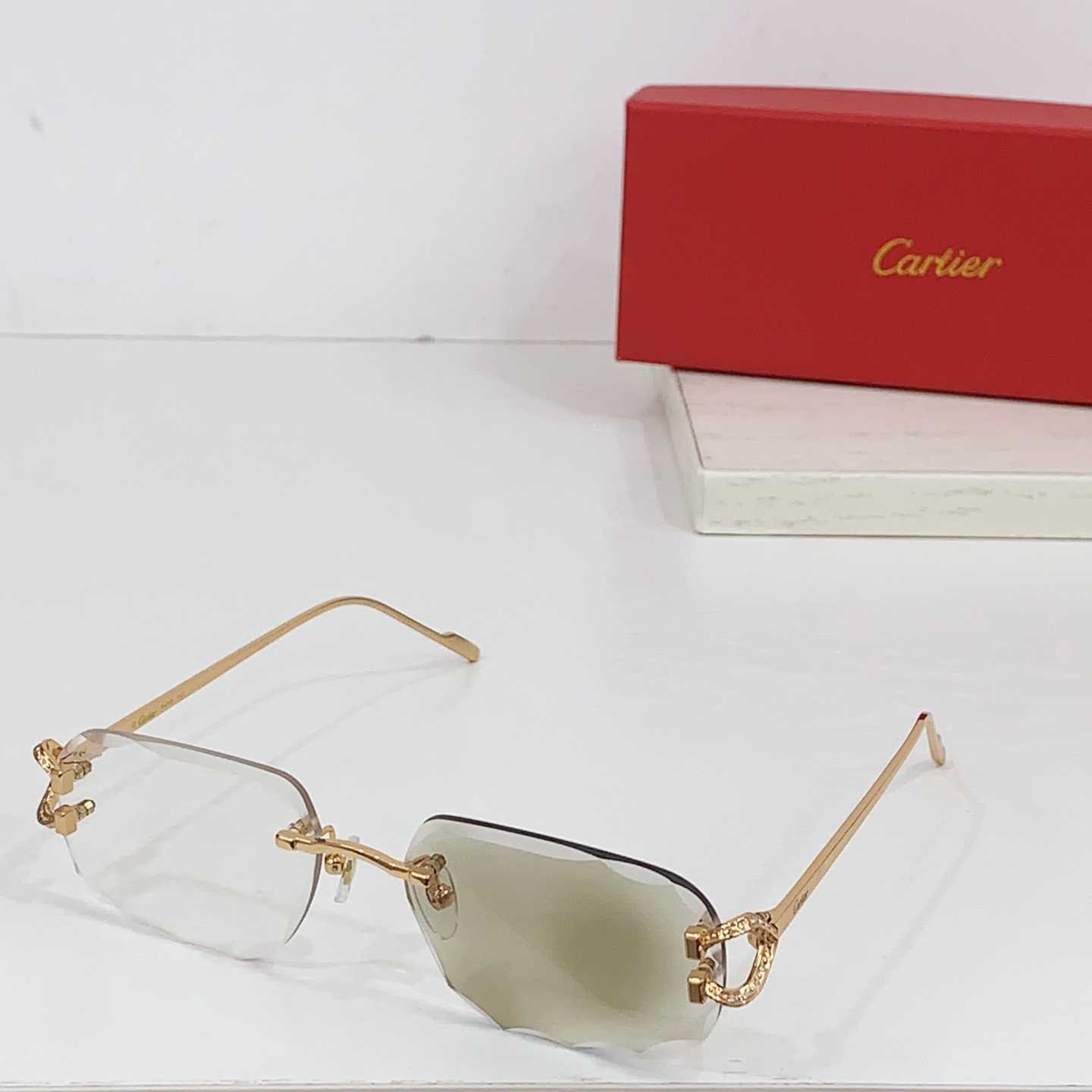 NO:245819,Cartie*MODELCT0574SSIZE: Color-changing lens glasses sunglasses, glasses, cartier19860909Cartie*MODELCT0574SSIZE: 变色镜片眼镜墨镜太阳镜,眼镜,cartier,glasses