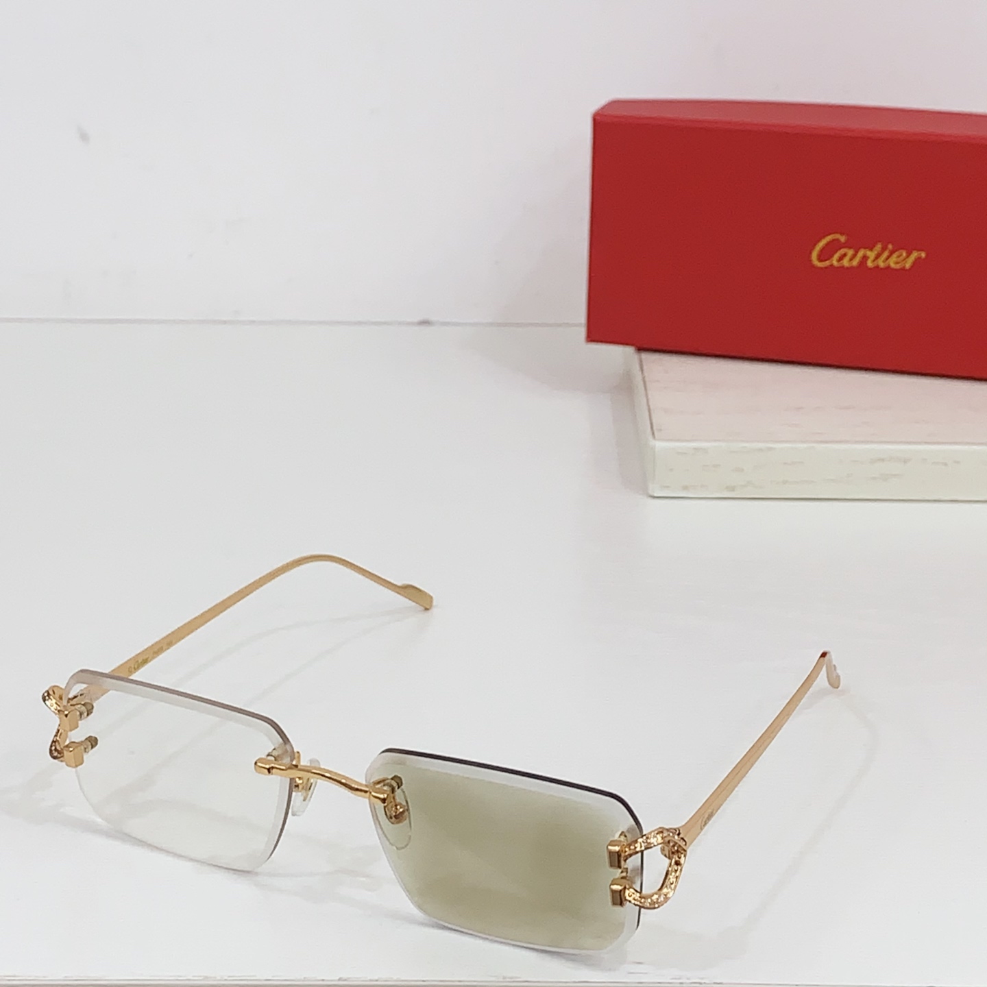 NO:245823,Cartie*MODELCT0575SSIZE: Color-changing lens glasses sunglasses, glasses, cartier19860909Cartie*MODELCT0575SSIZE: 变色镜片眼镜墨镜太阳镜,眼镜,cartier,glasses