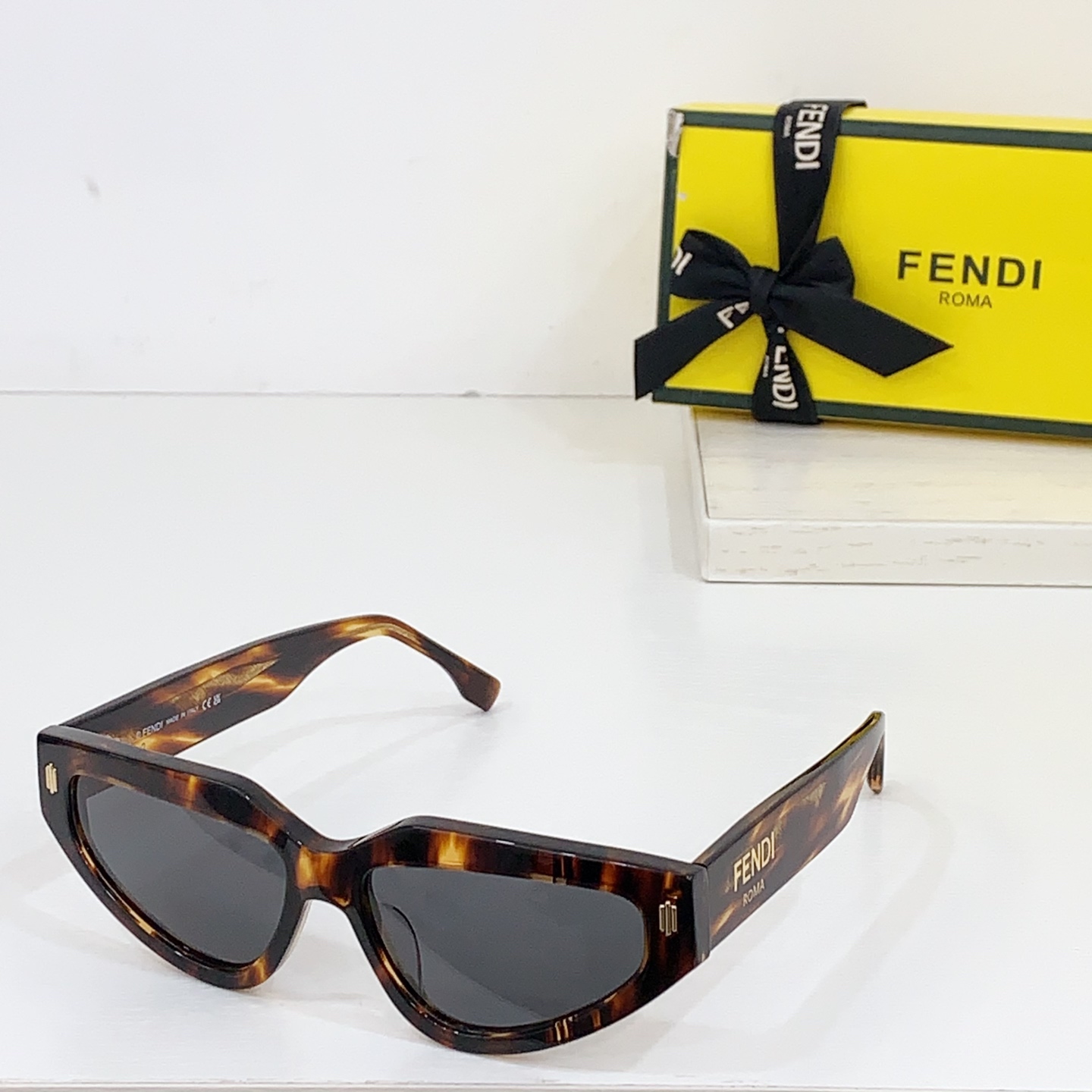 NO:245842,FEND MODEL: FE40163U SIZE:54-Odd 15-Glasses, Sunglasses, Sunglasses, Fendi19860909FEND MODEL: FE40163U SIZE:54口15- 眼镜墨镜太阳镜,眼镜,fendi,glasses