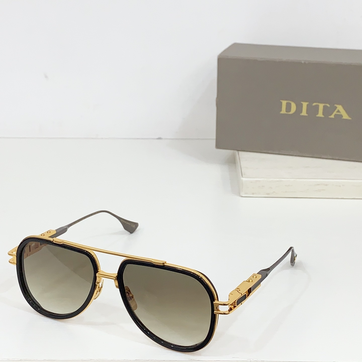 NO:245894,DITA MODELDTS312 SIZE57 port 17-137 glasses sunglasses sunglasses, glasses19860909DITA MODELDTS312 SIZE57口17-137 眼镜墨镜太阳镜,眼镜,glasses